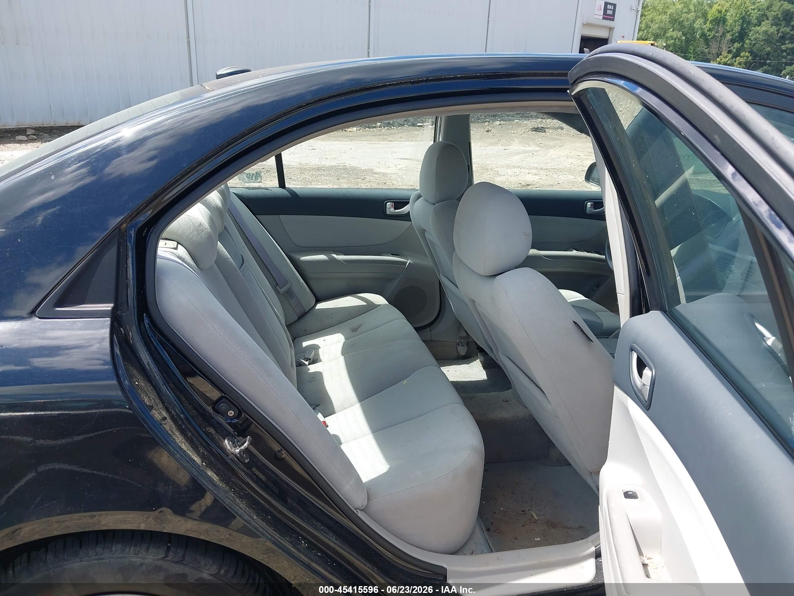 2008 Hyundai Sonata Gls Black vin: 5NPET46C68H337955