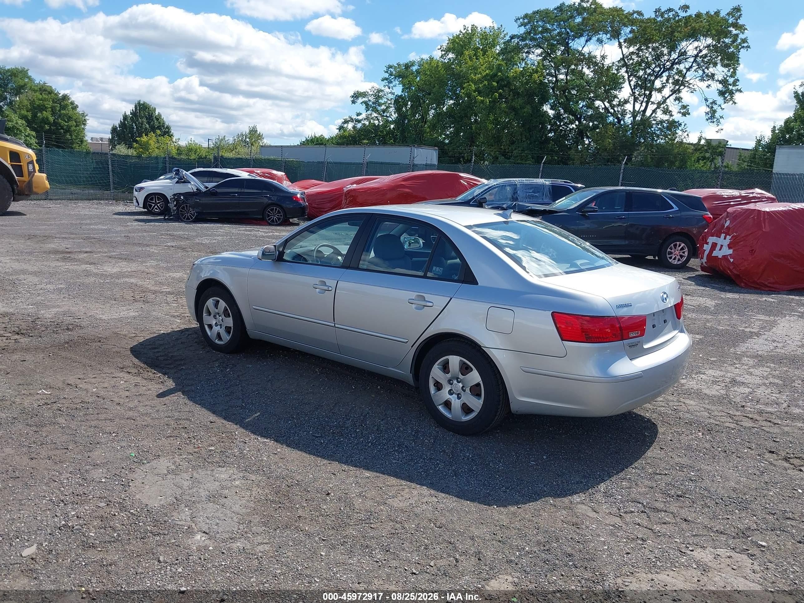 2009 Hyundai Sonata Gls Silver vin: 5NPET46C69H405785