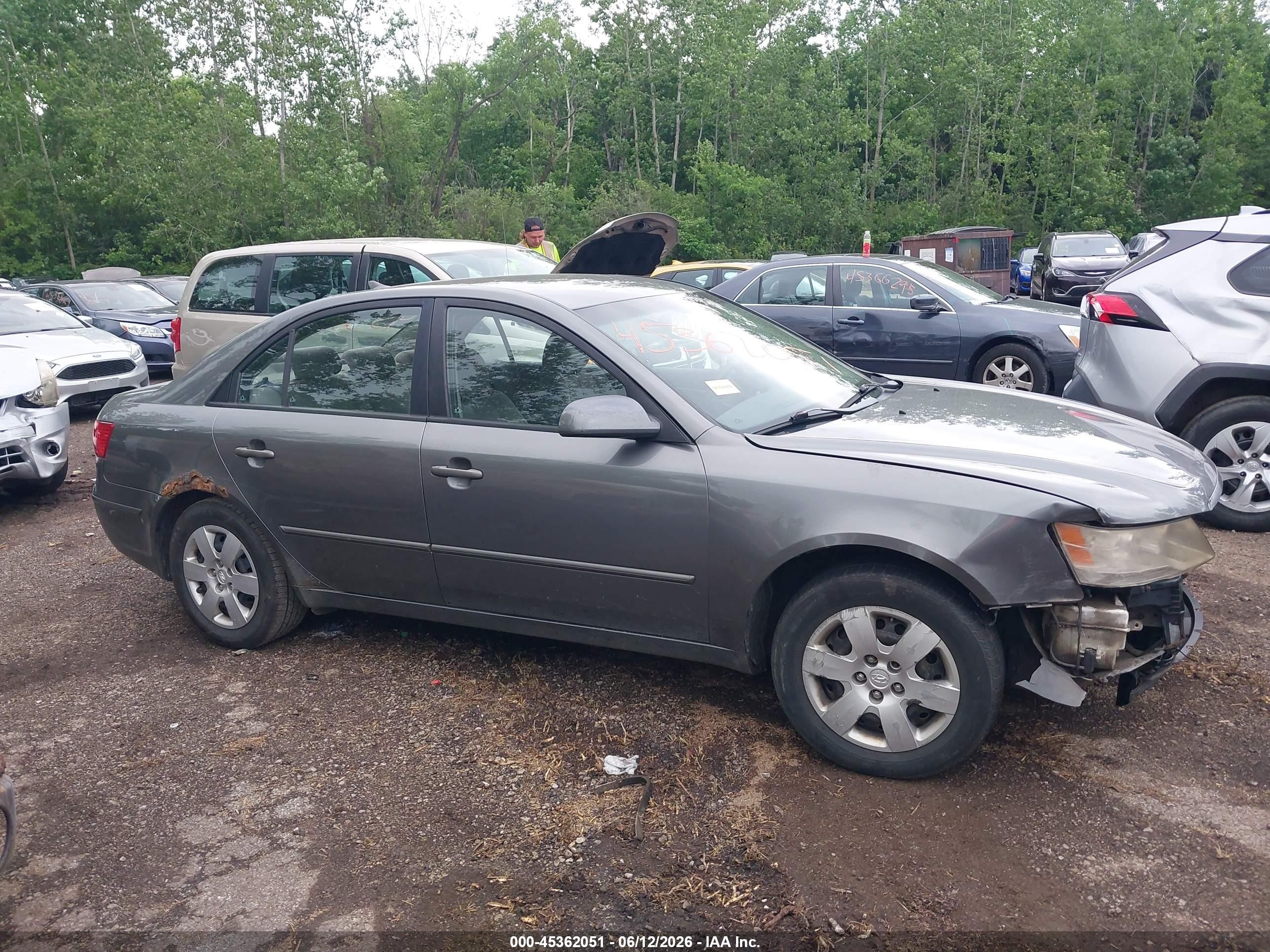 2009 Hyundai Sonata Gls Gray vin: 5NPET46C69H438236