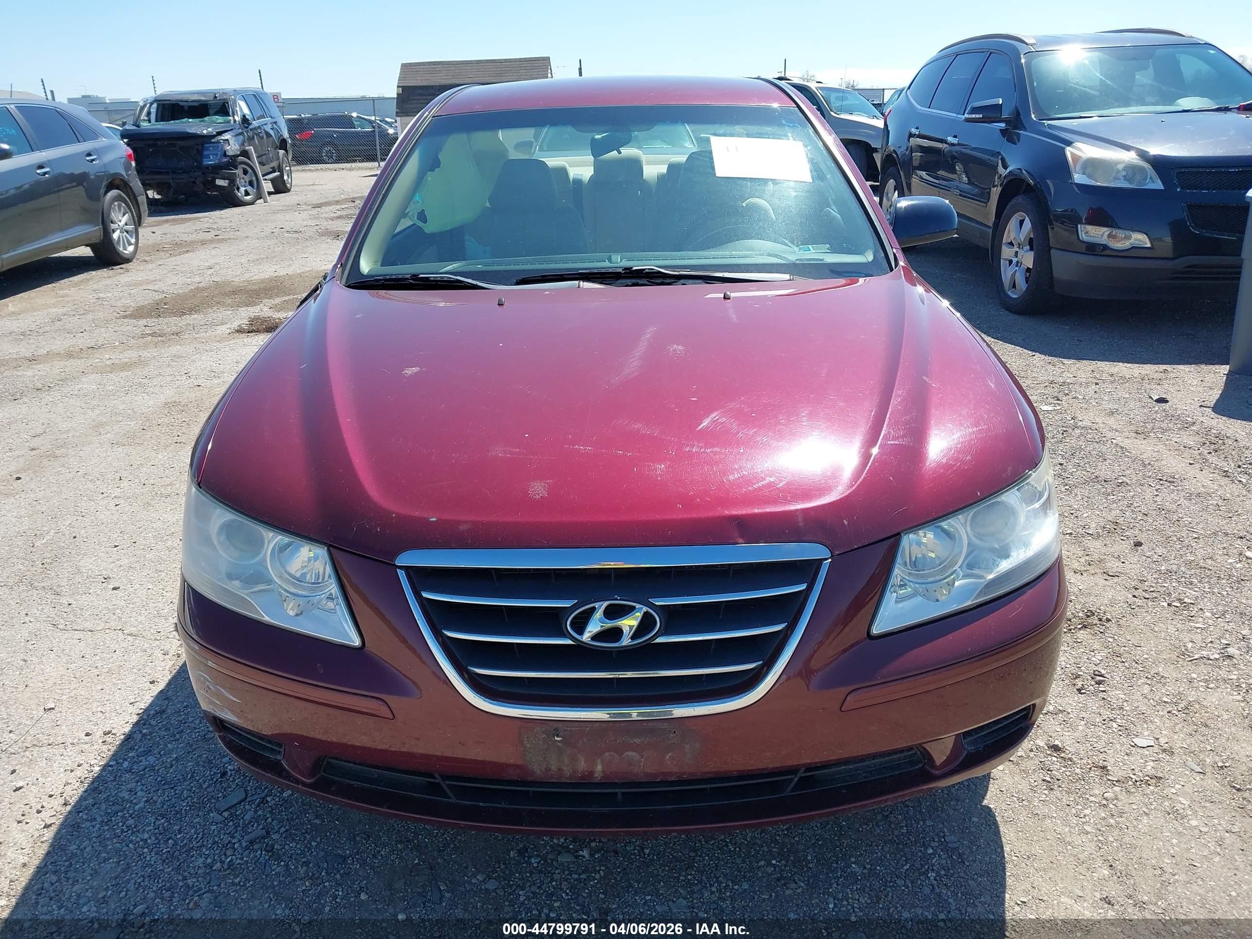2009 Hyundai Sonata Gls Maroon vin: 5NPET46C69H444716