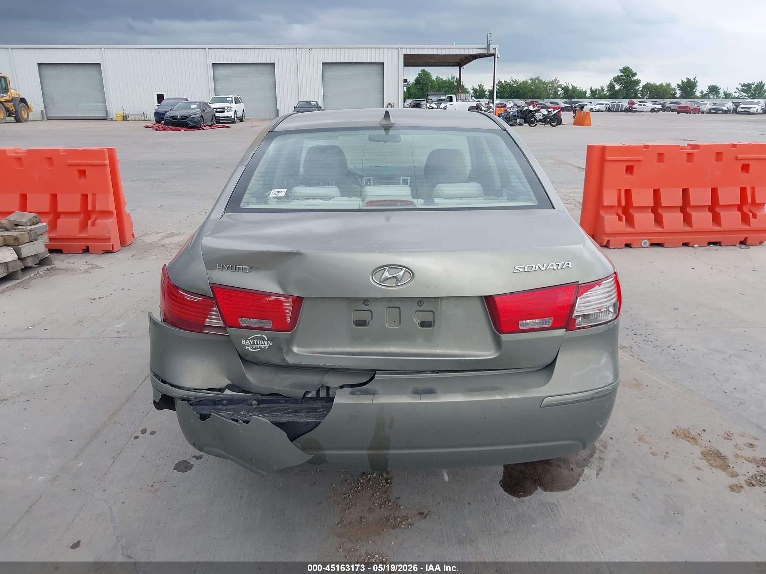 2009 Hyundai Sonata Gls Серый vin: 5NPET46C69H488392