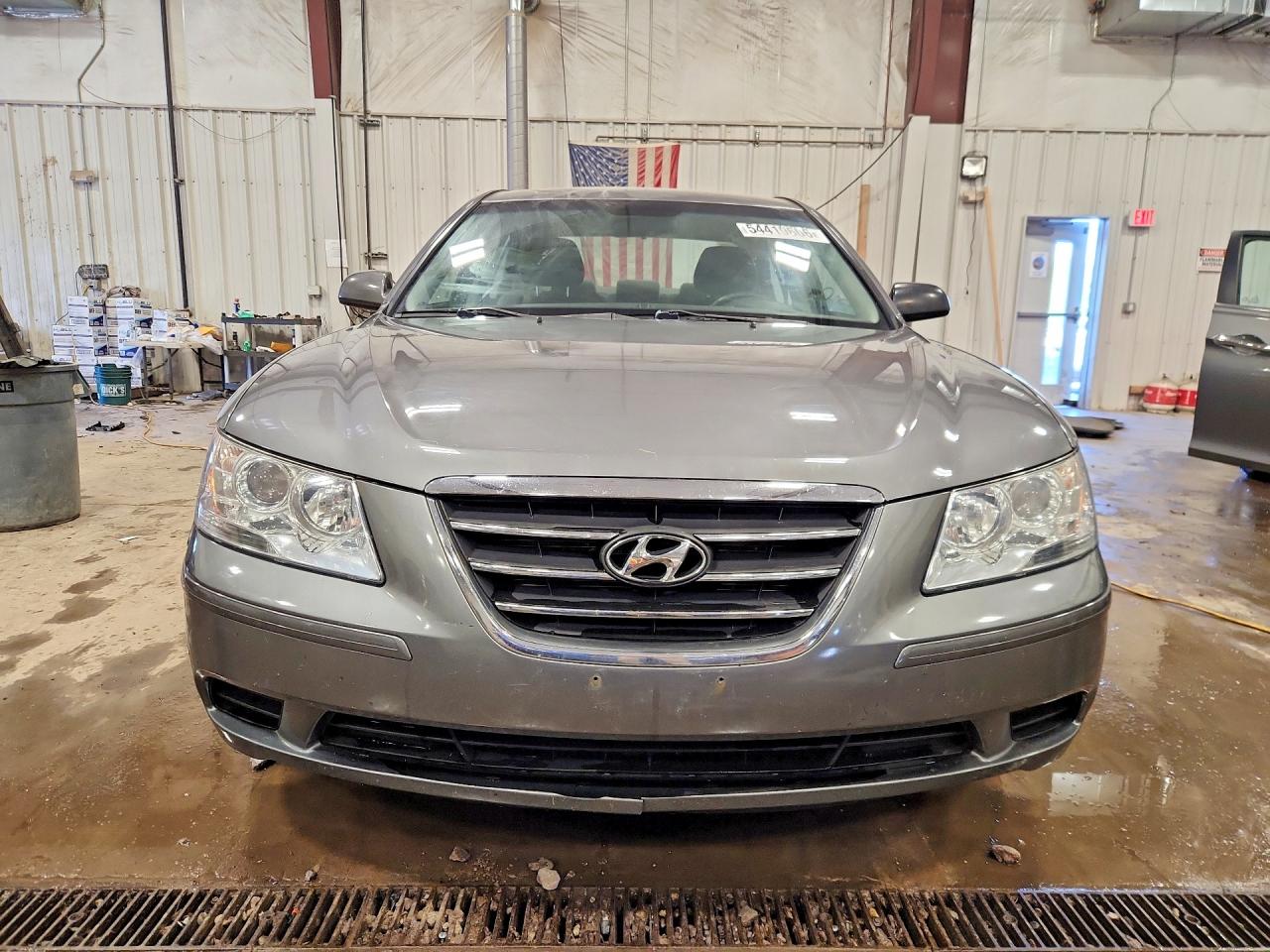 2009 Hyundai Sonata Gls Серый vin: 5NPET46C69H494340