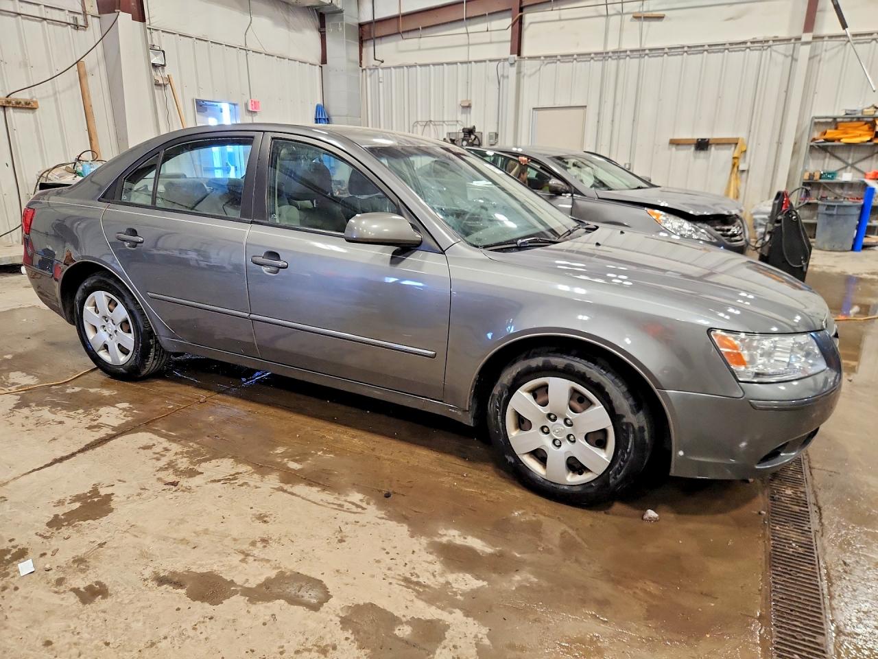 2009 Hyundai Sonata Gls Серый vin: 5NPET46C69H494340