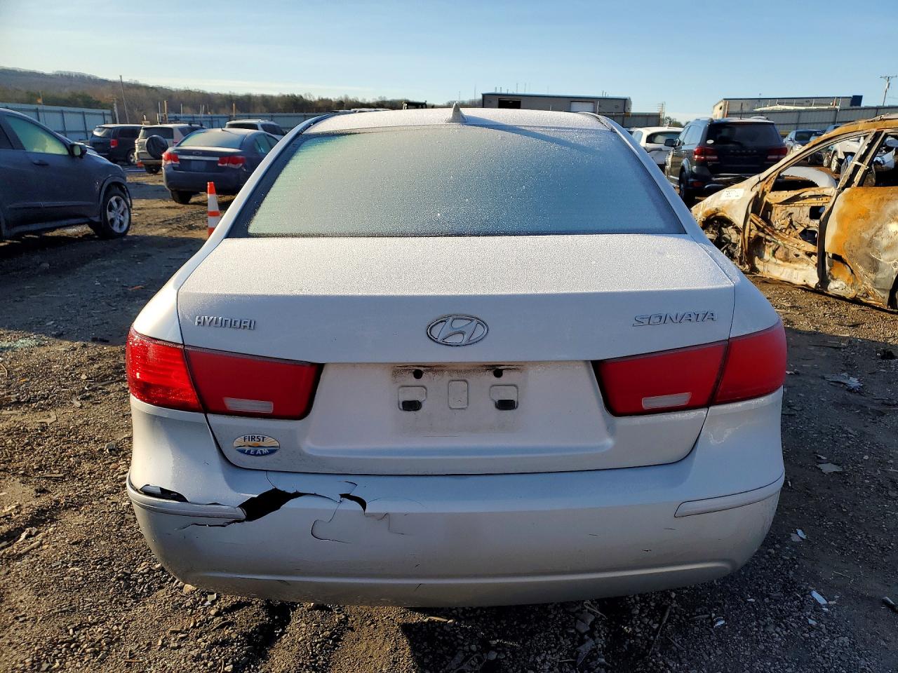 2009 Hyundai Sonata Gls Silver vin: 5NPET46C69H495293