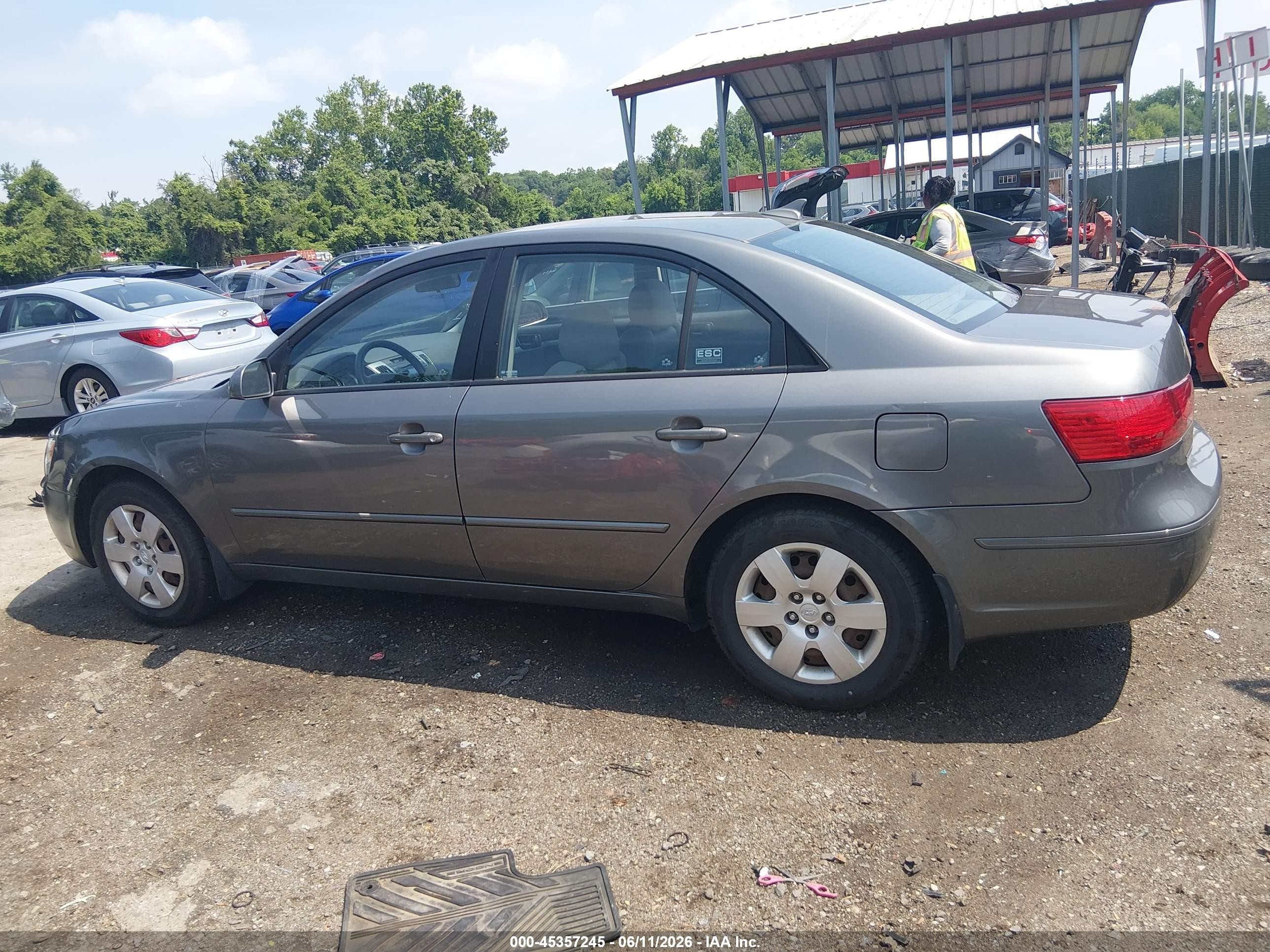 2009 Hyundai Sonata Gls Gray vin: 5NPET46C69H518264