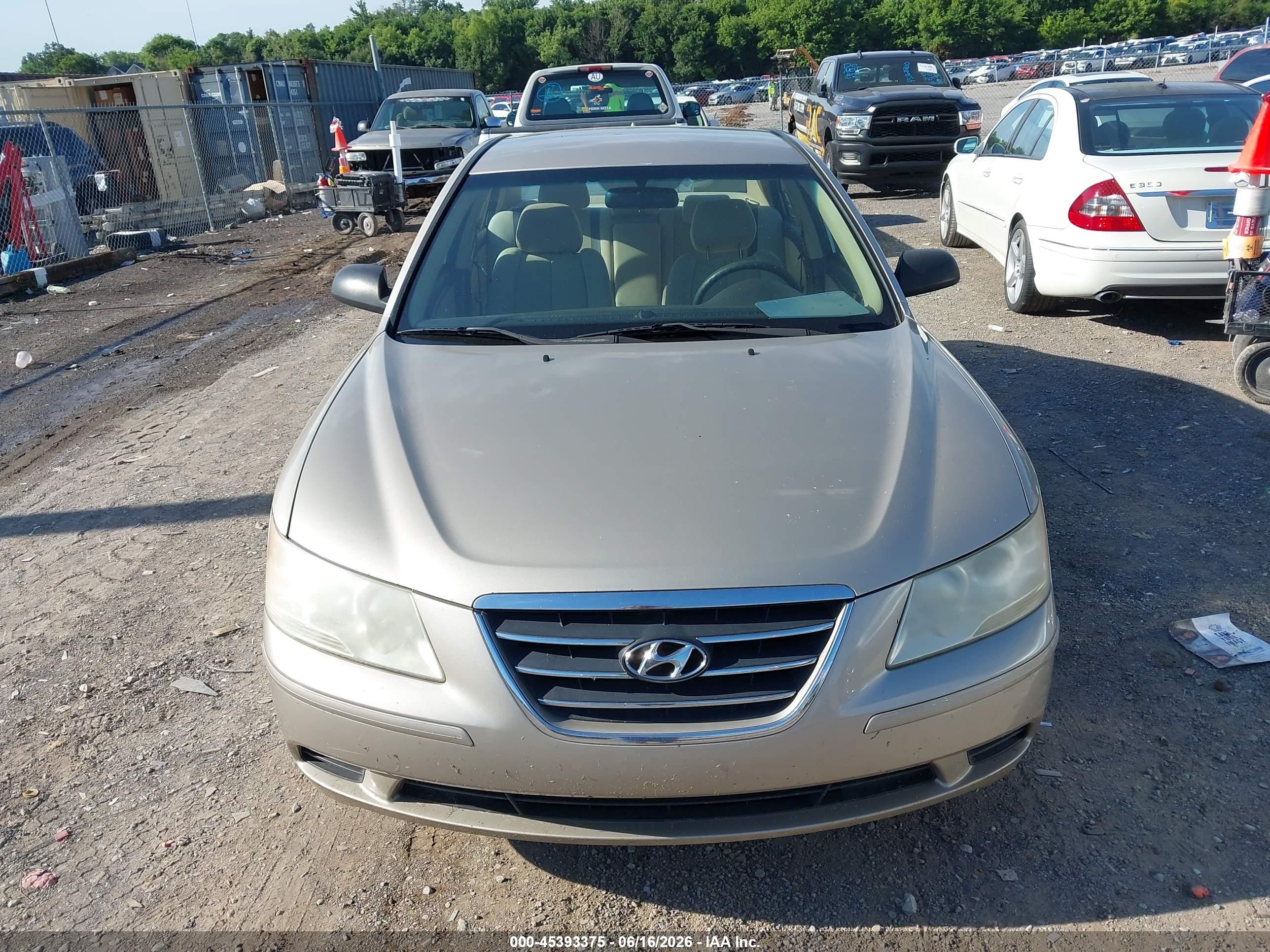 2009 Hyundai Sonata Gls Tan vin: 5NPET46C69H527935