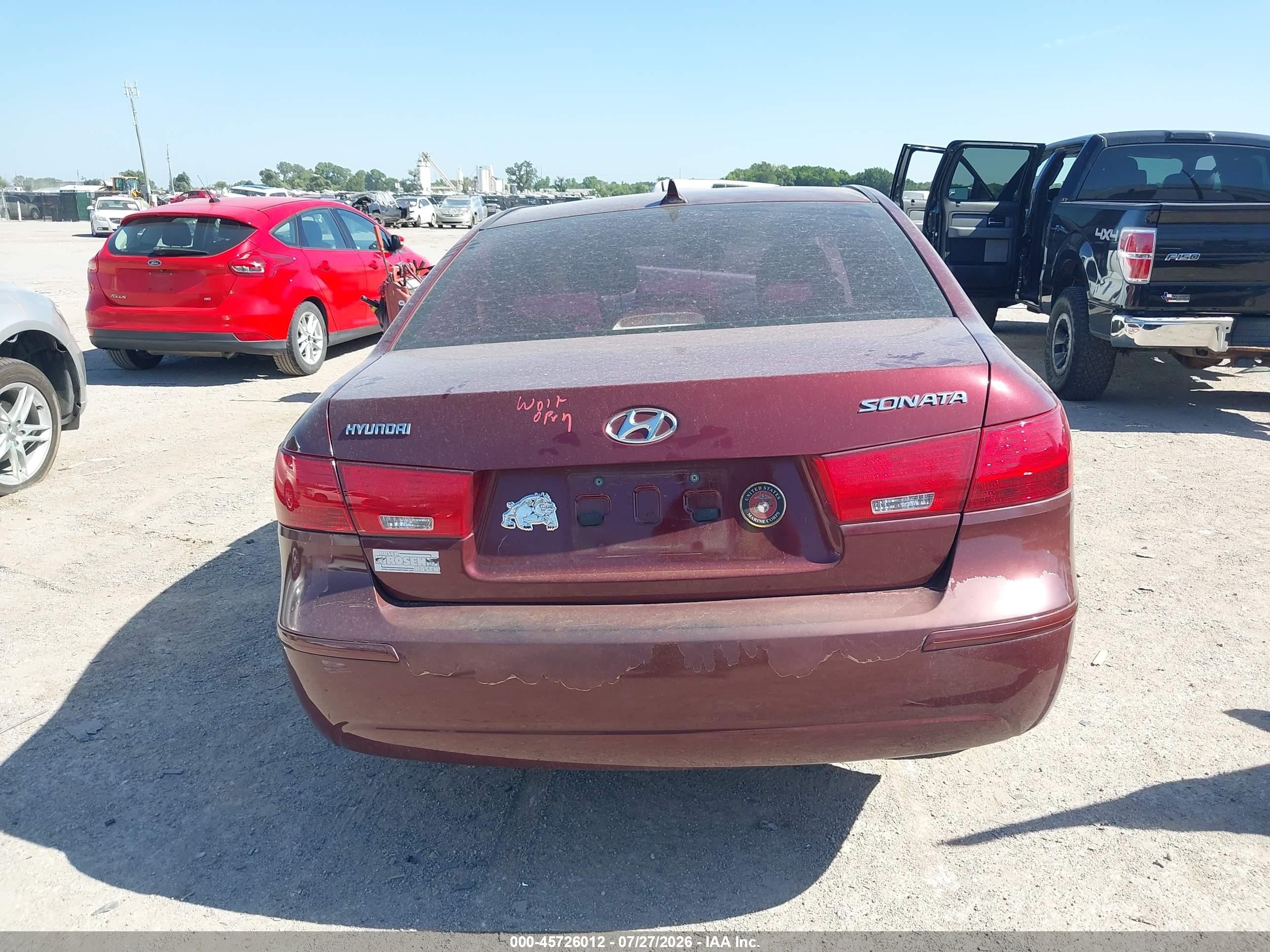 2009 Hyundai Sonata Gls Burgundy vin: 5NPET46C79H407352