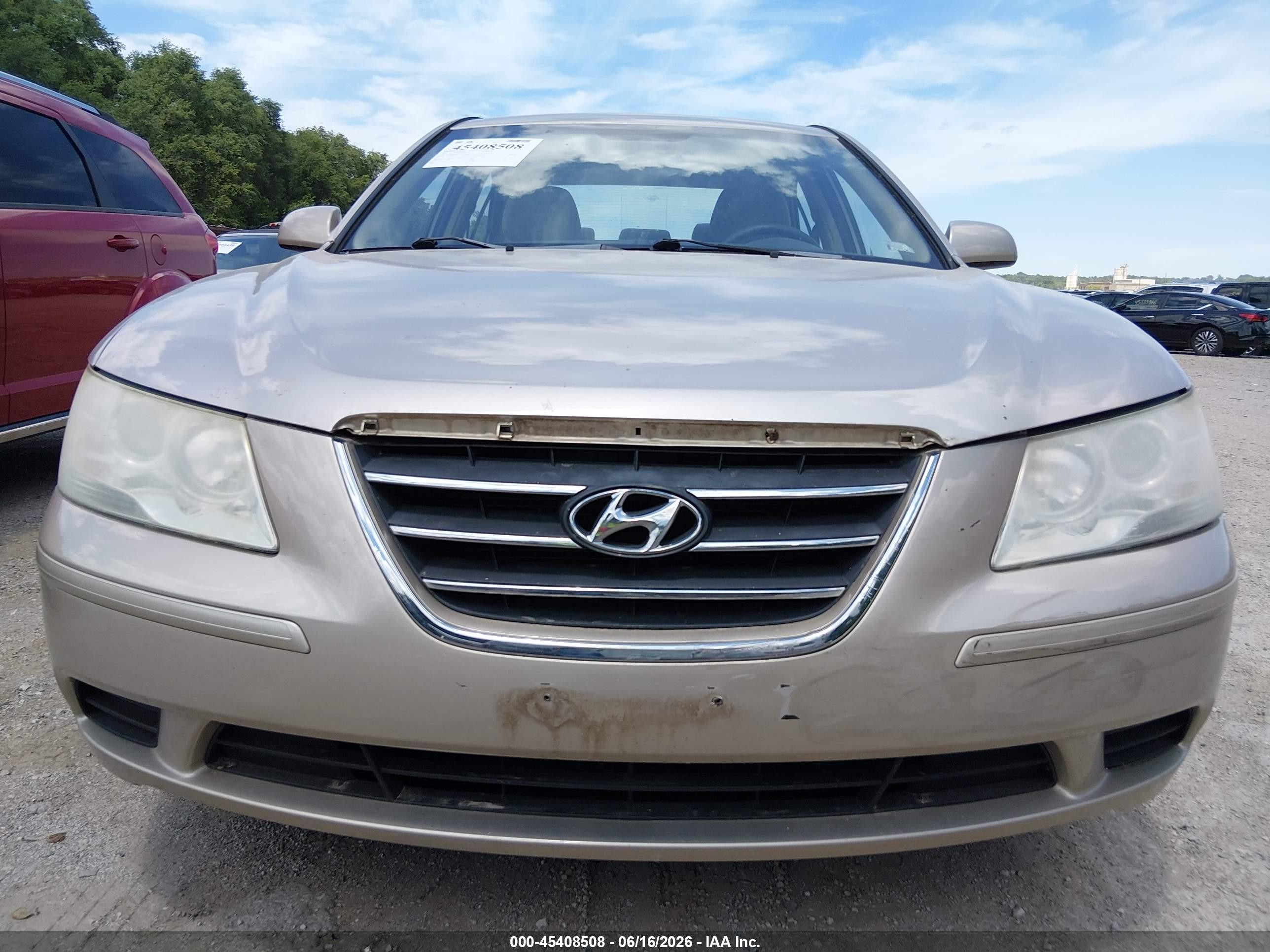 2009 Hyundai Sonata Gls Золотой vin: 5NPET46C79H427133