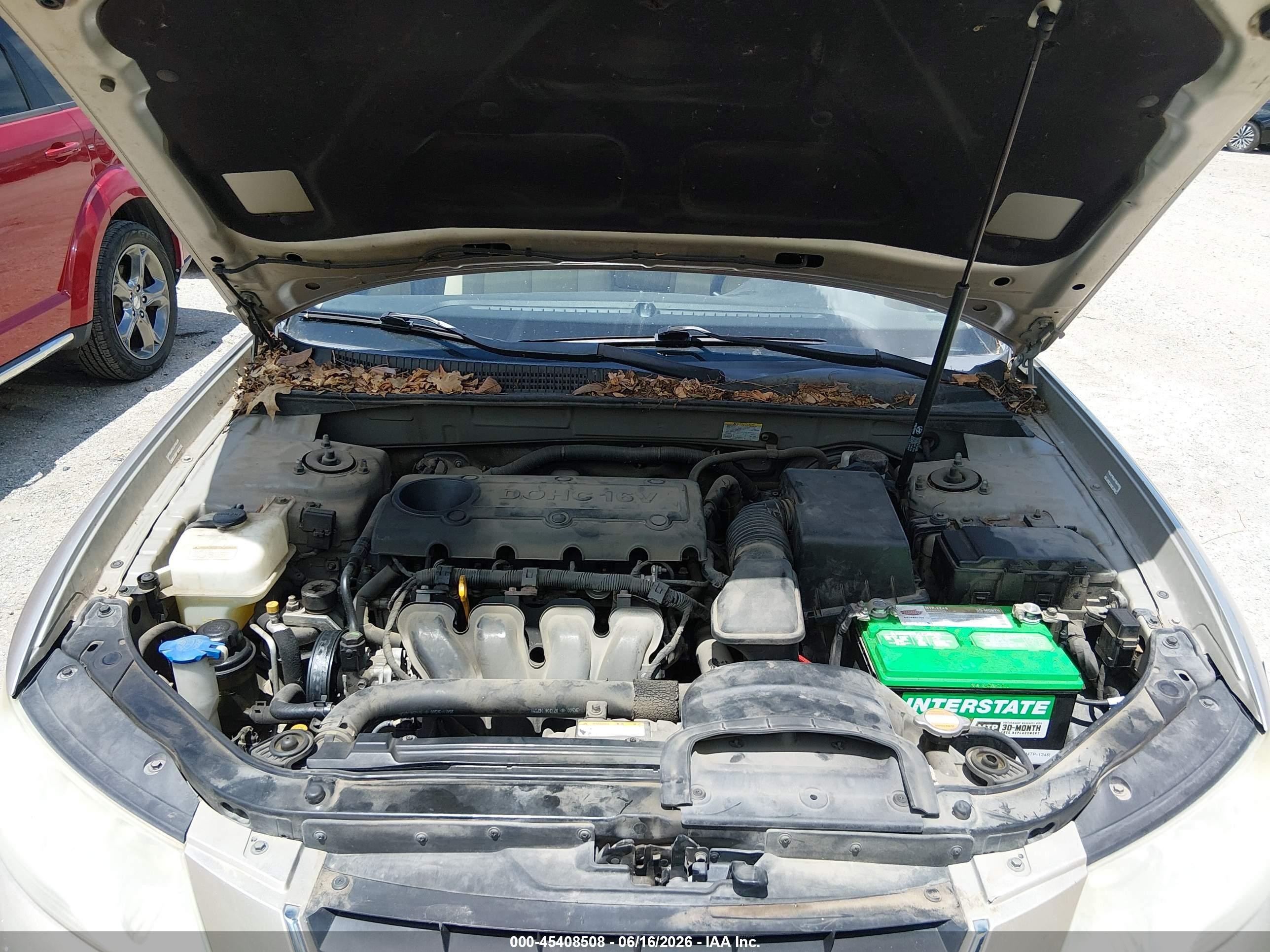 2009 Hyundai Sonata Gls Золотой vin: 5NPET46C79H427133