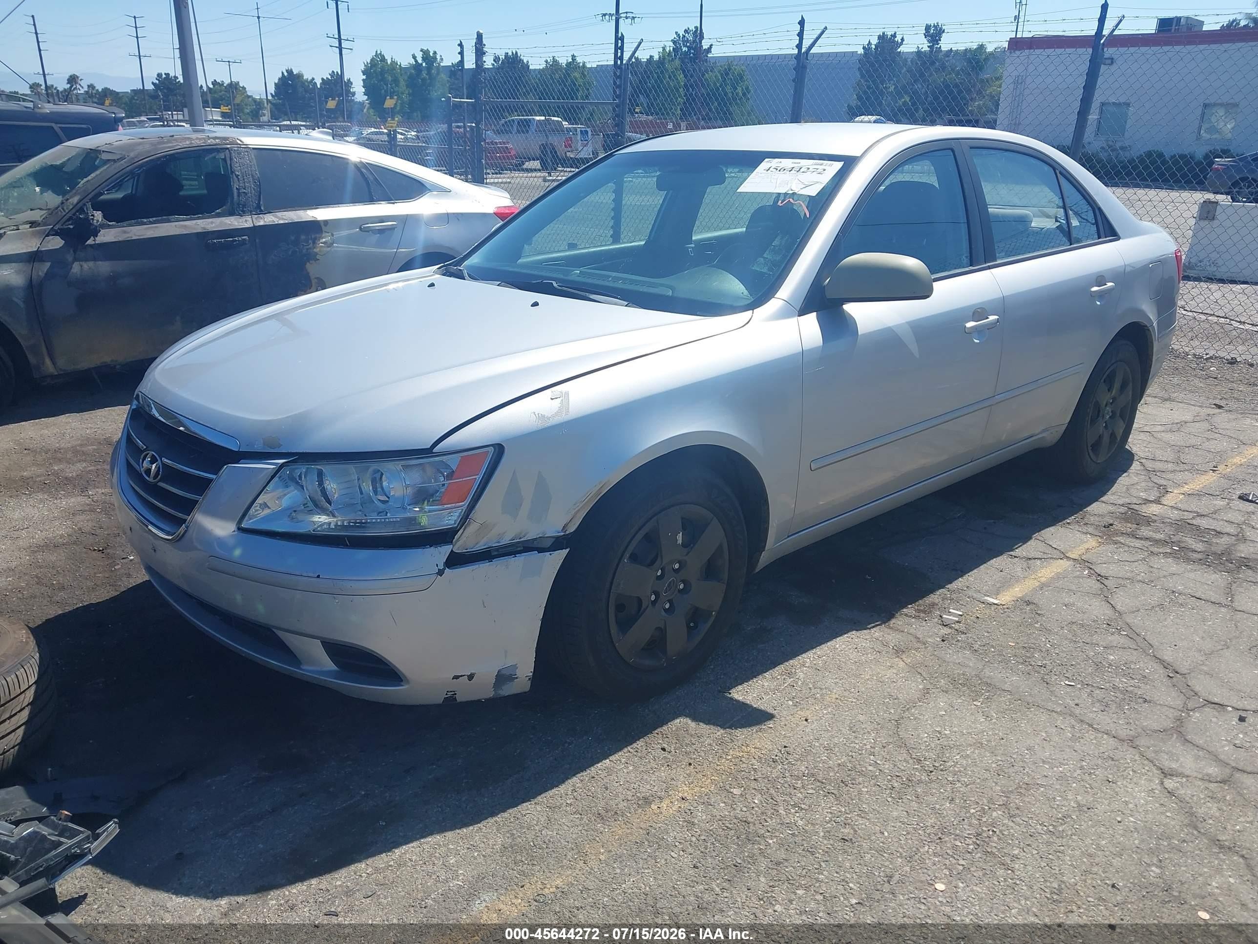2009 Hyundai Sonata Gls Silver vin: 5NPET46C79H470726