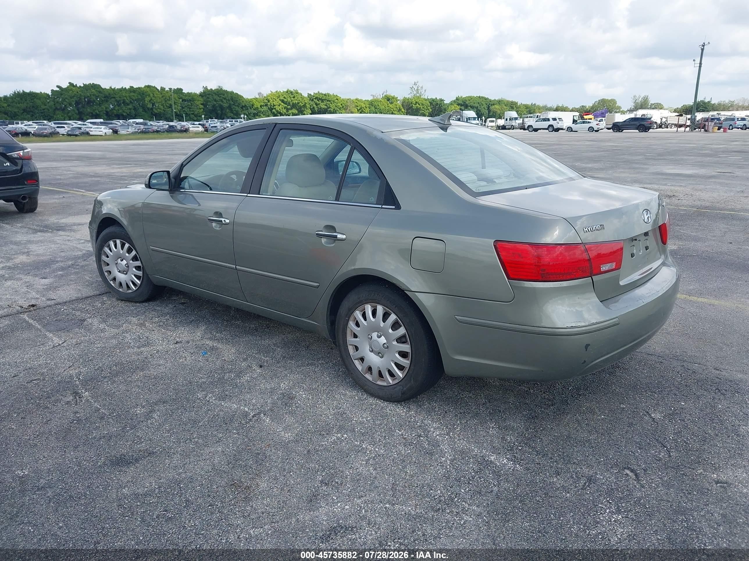 2009 Hyundai Sonata Gls Gray vin: 5NPET46C79H492659