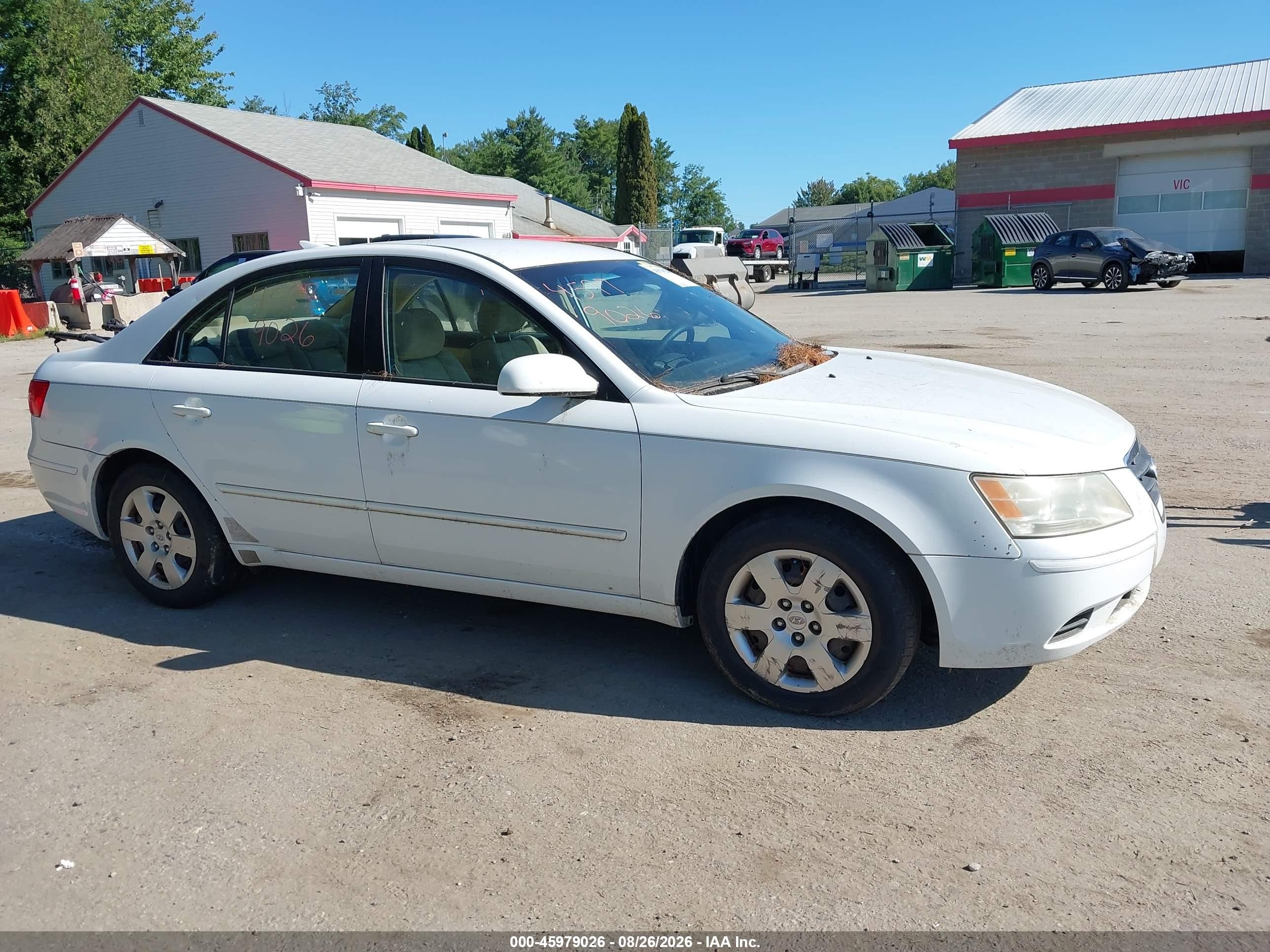 2009 Hyundai Sonata Gls White vin: 5NPET46C79H508665