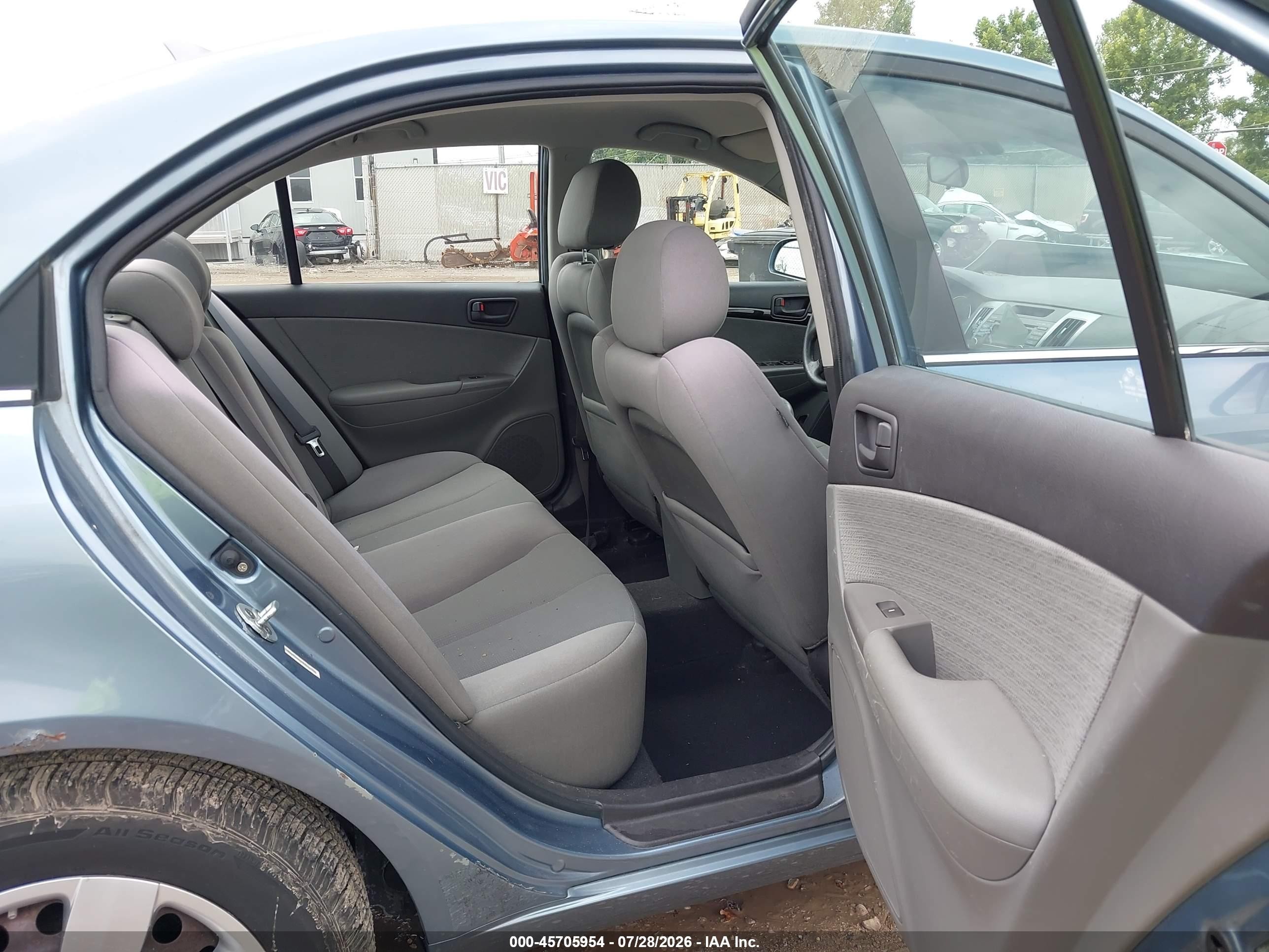 2009 Hyundai Sonata Gls Blue vin: 5NPET46C79H553881