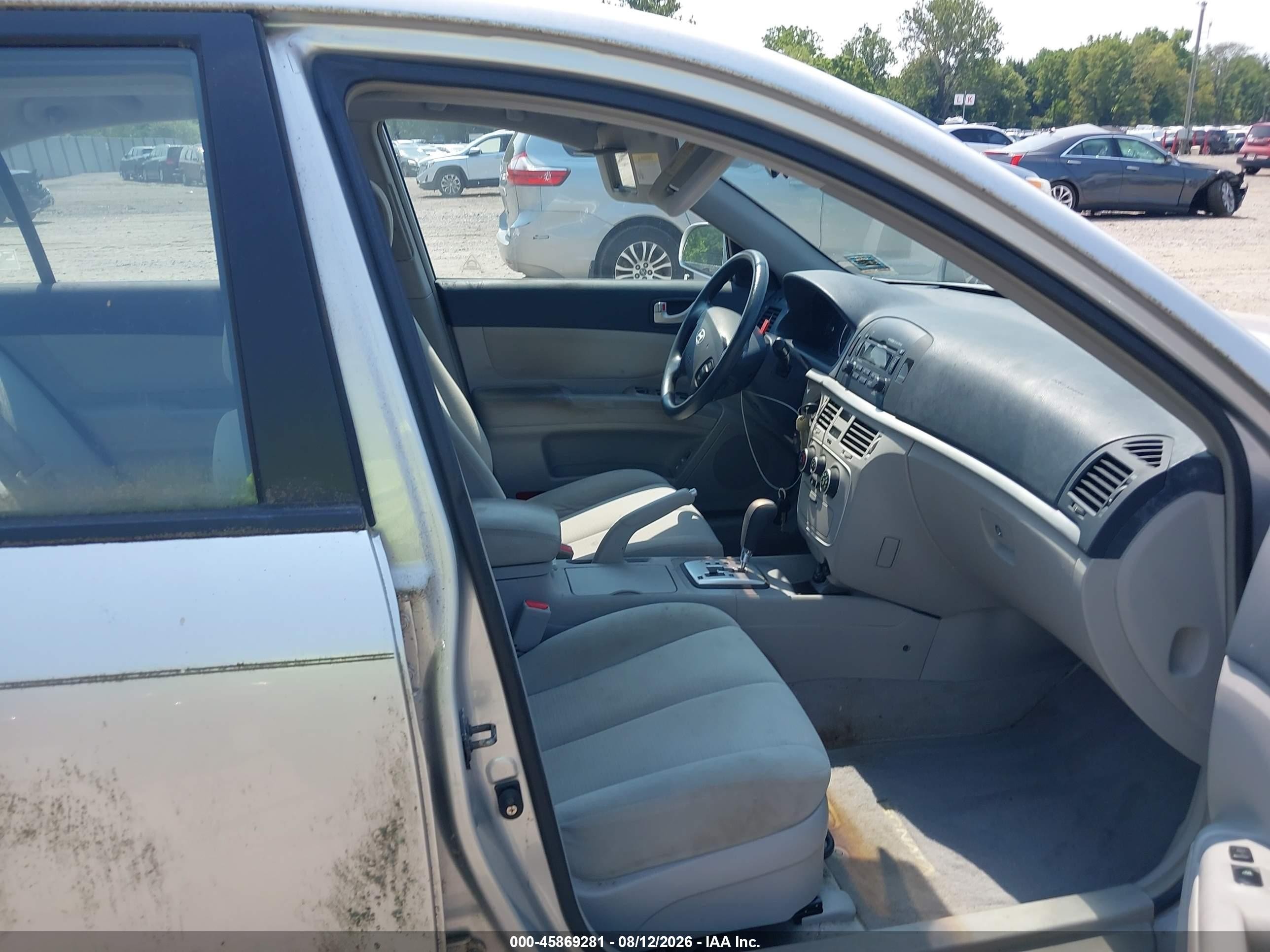 2008 Hyundai Sonata Gls Silver vin: 5NPET46C88H339531
