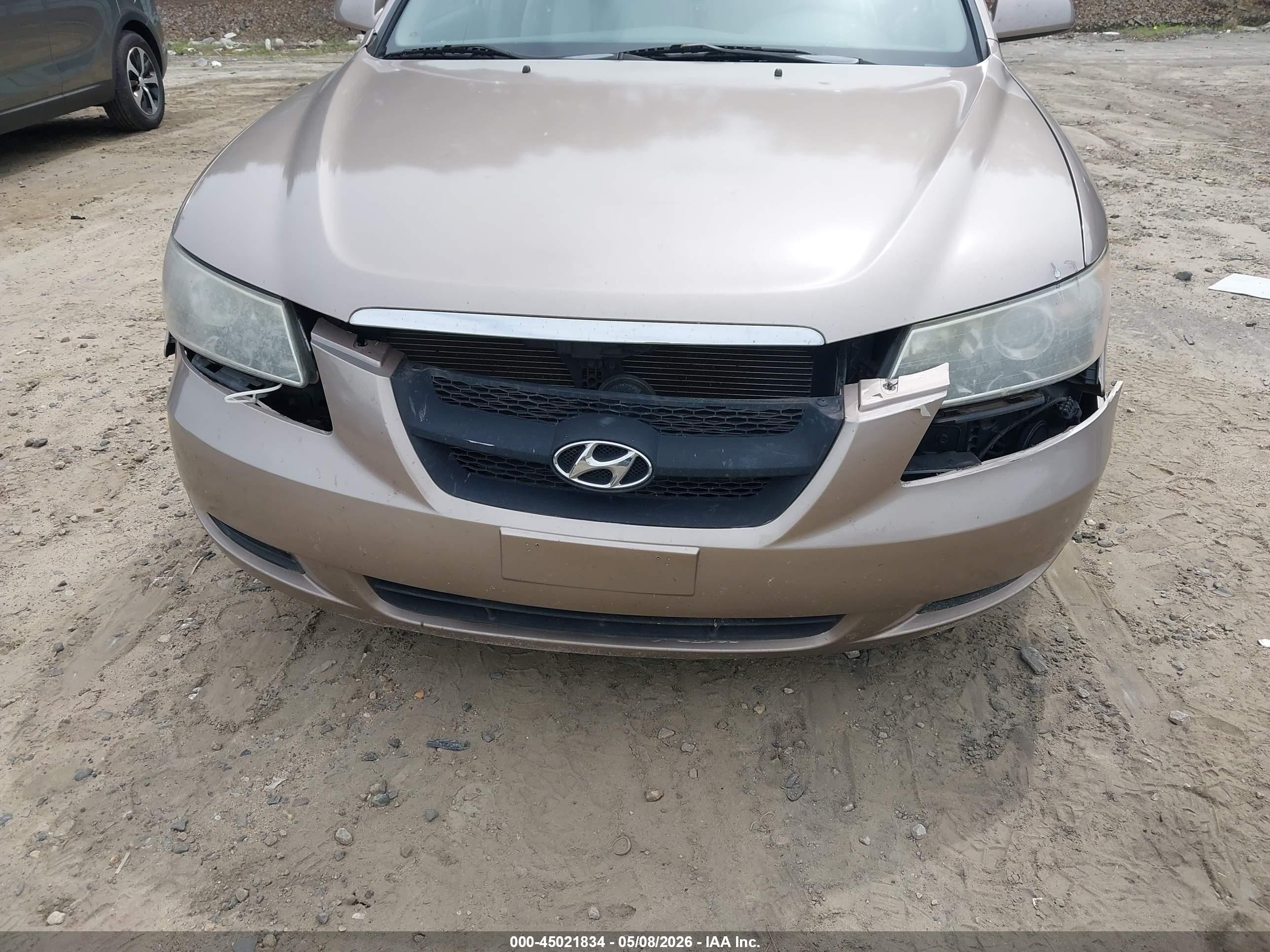 2008 Hyundai Sonata Gls Champagne vin: 5NPET46C88H372724