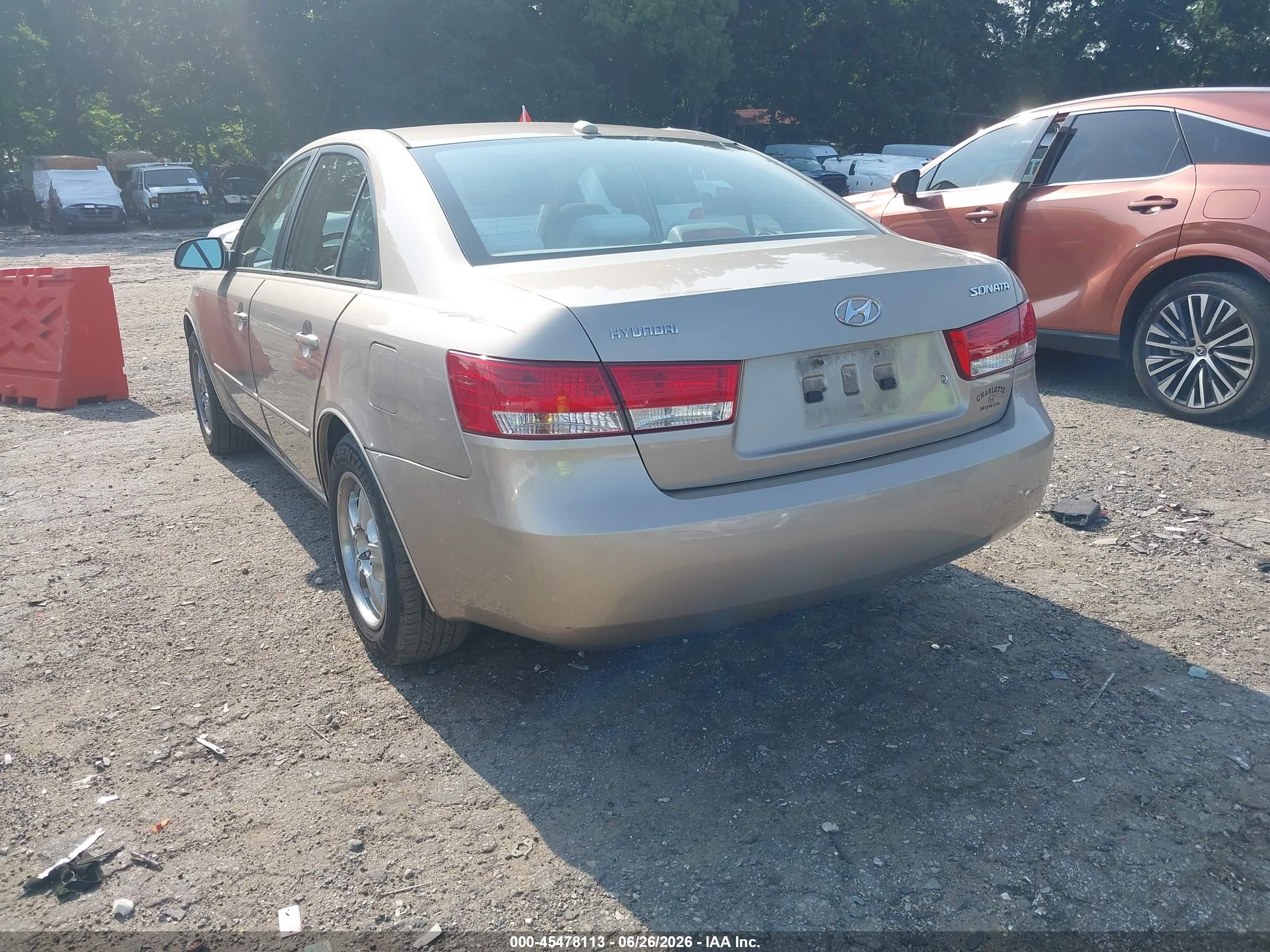 2008 Hyundai Sonata Gls Gold vin: 5NPET46C88H382041