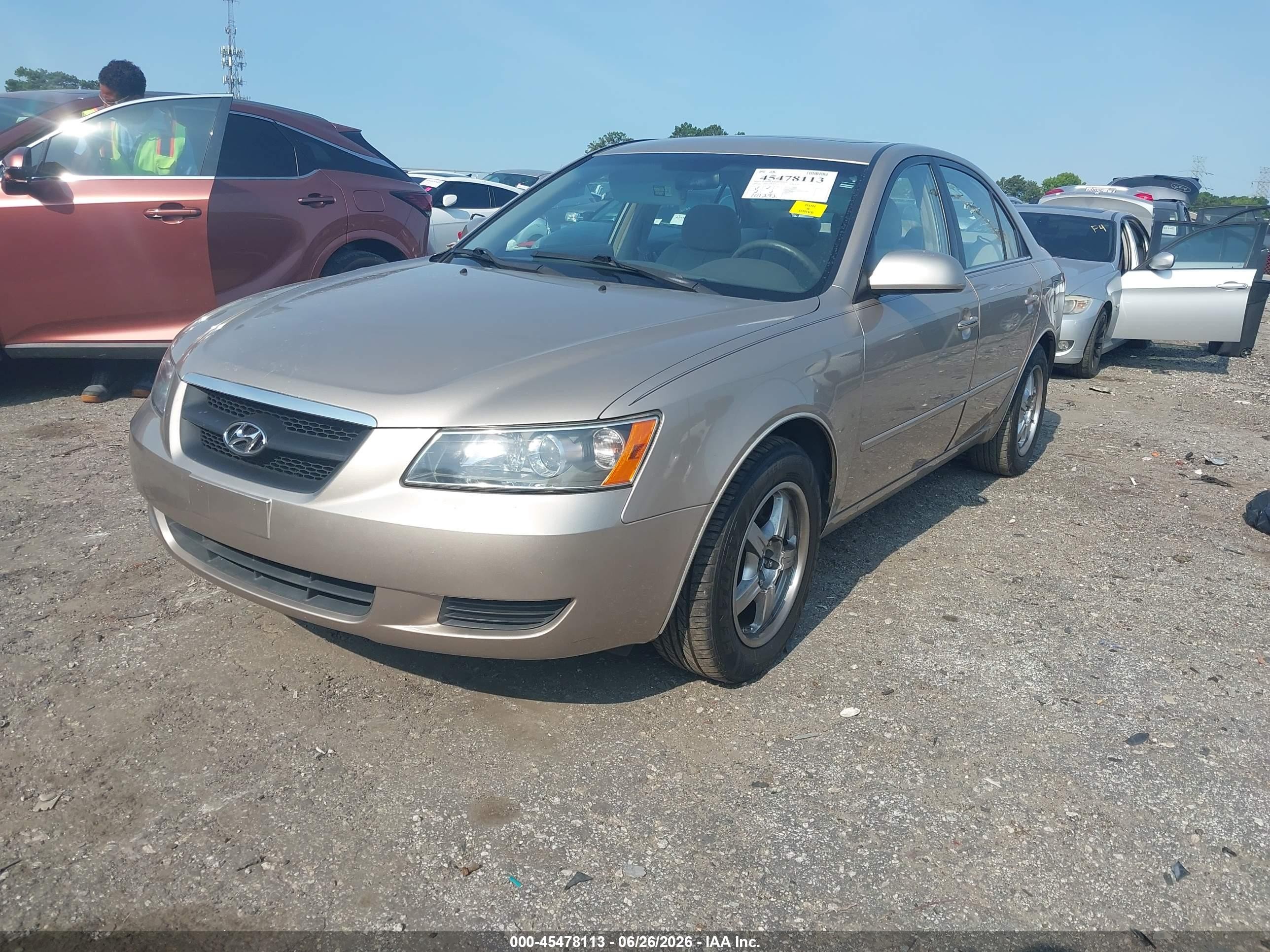 2008 Hyundai Sonata Gls Gold vin: 5NPET46C88H382041