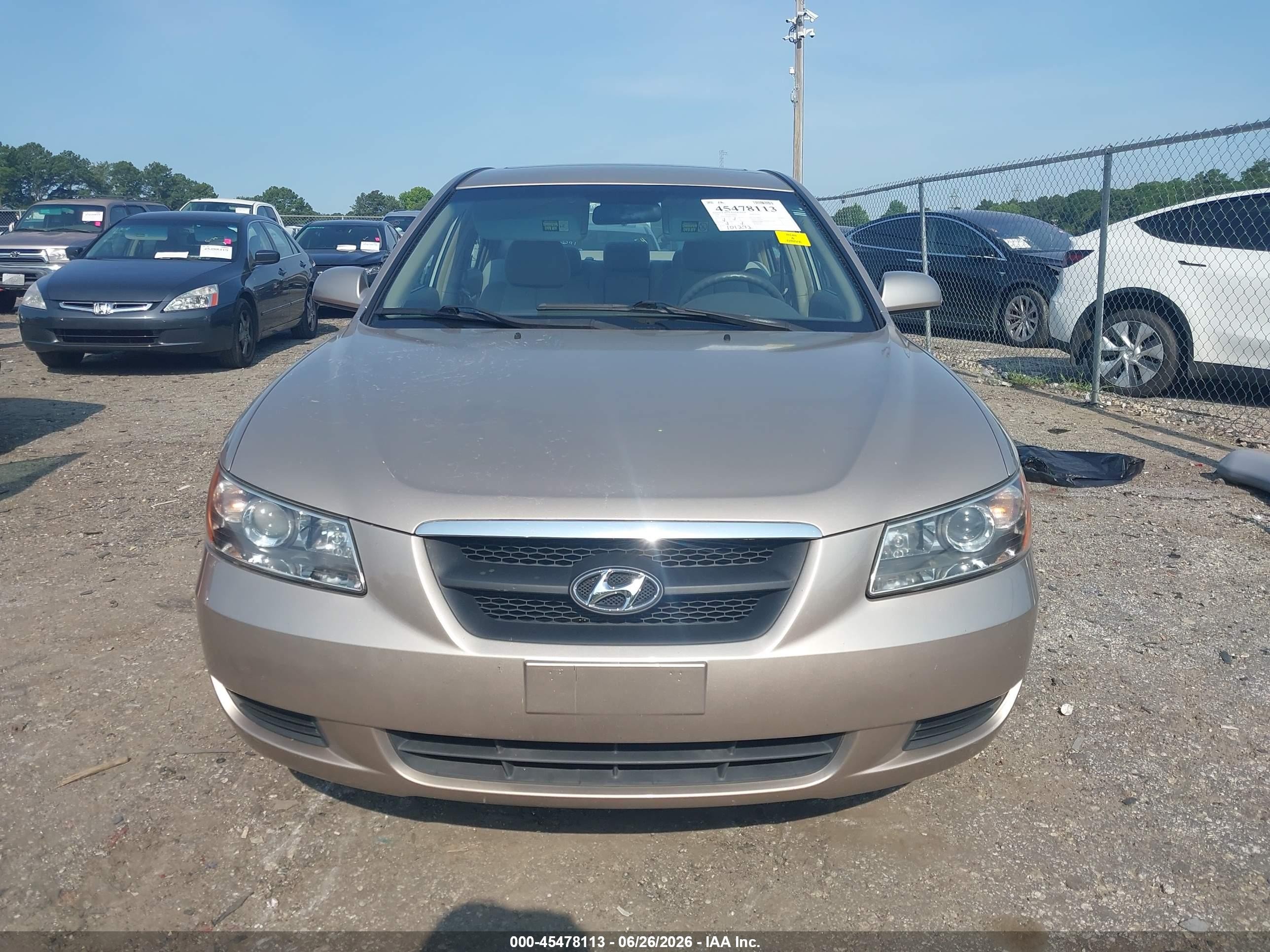 2008 Hyundai Sonata Gls Gold vin: 5NPET46C88H382041