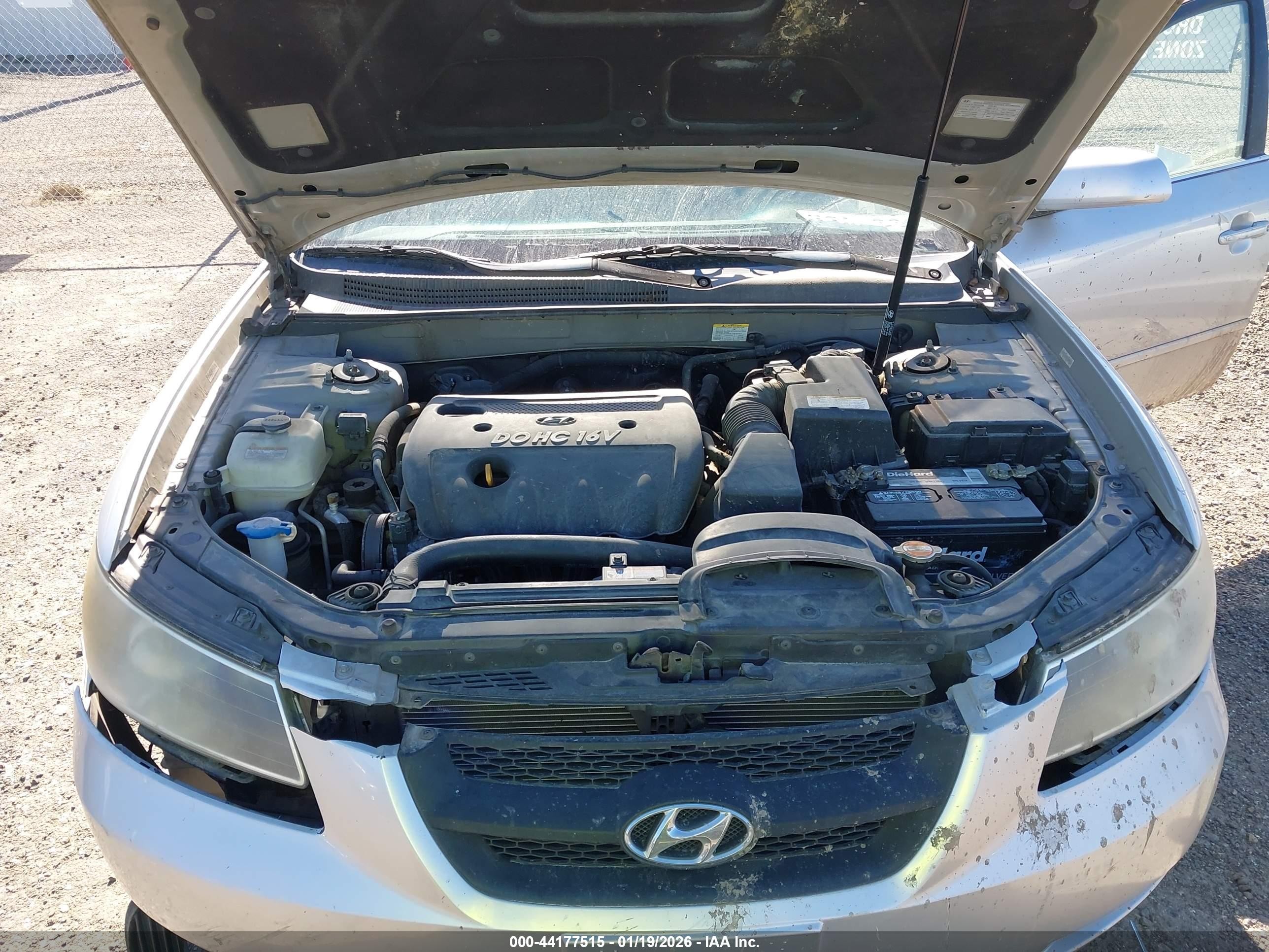 2008 Hyundai Sonata Gls Серебряный vin: 5NPET46C88H402014