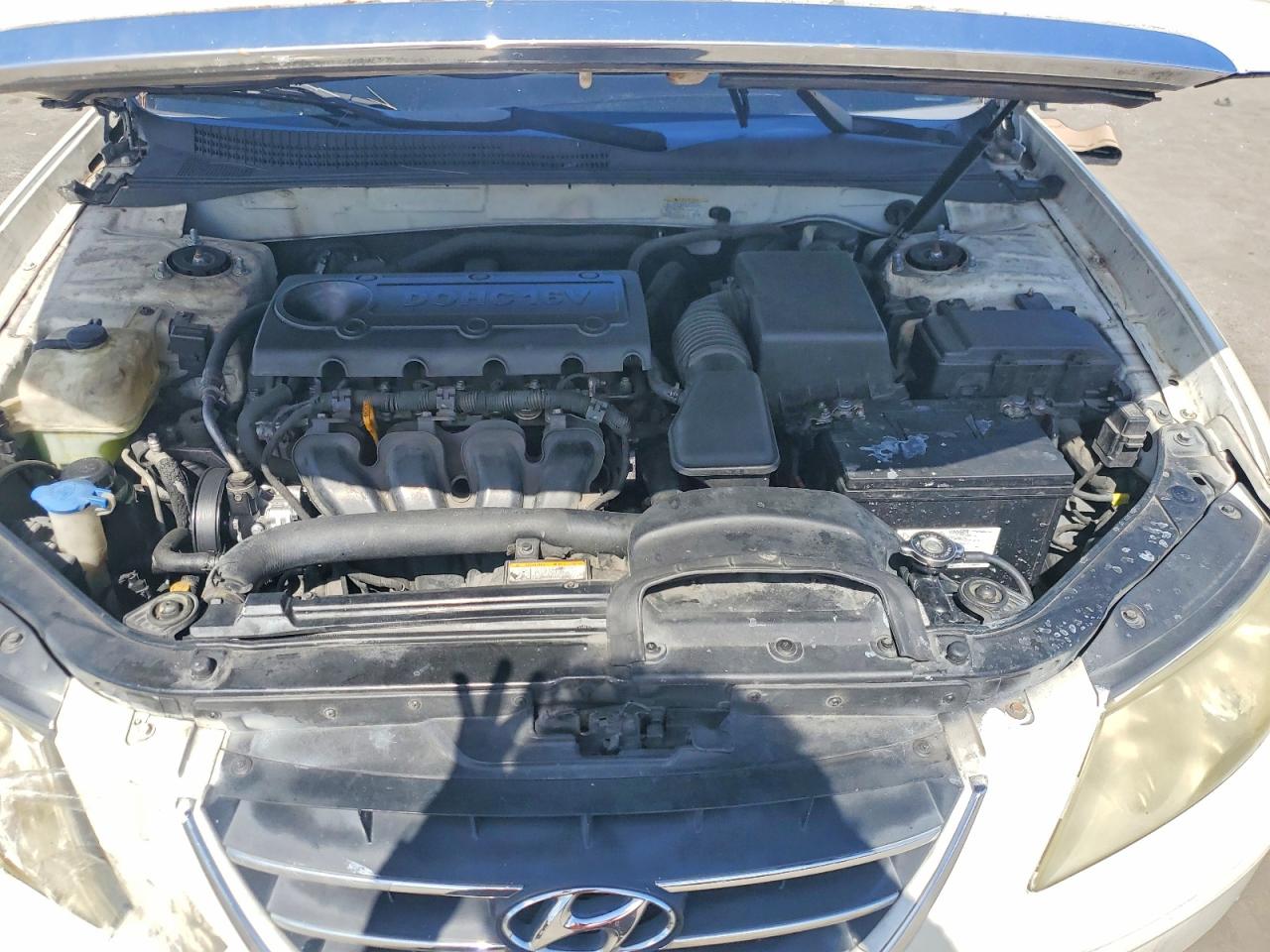 2009 Hyundai Sonata Gls White vin: 5NPET46C89H515009