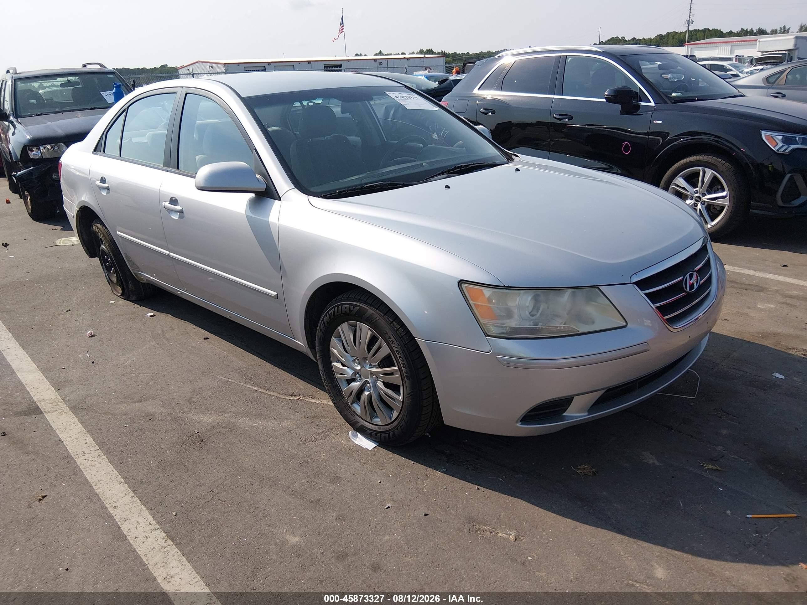 2009 Hyundai Sonata Gls White vin: 5NPET46C89H541576