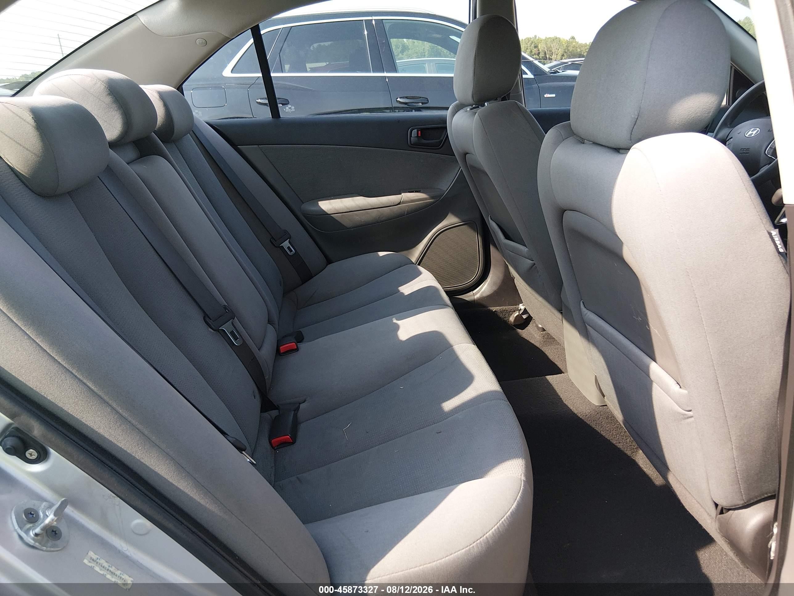 2009 Hyundai Sonata Gls White vin: 5NPET46C89H541576