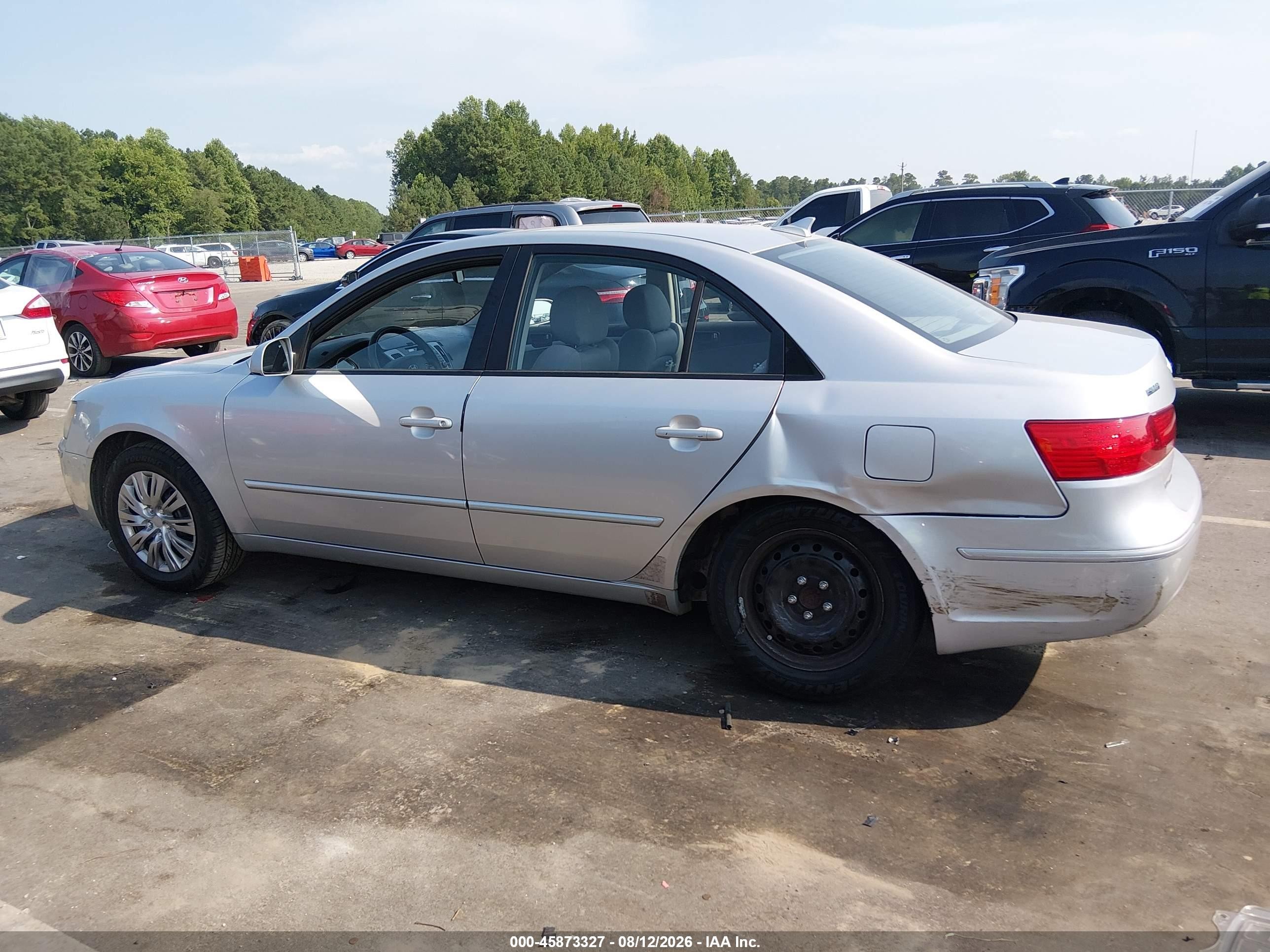 2009 Hyundai Sonata Gls White vin: 5NPET46C89H541576