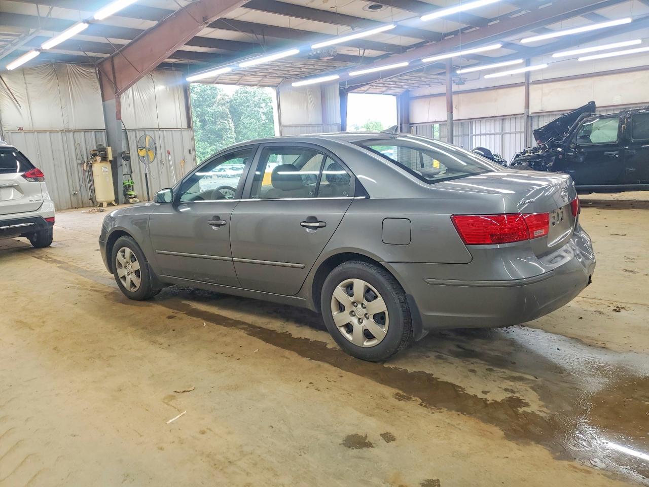 2009 Hyundai Sonata Gls Silver vin: 5NPET46C89H553081