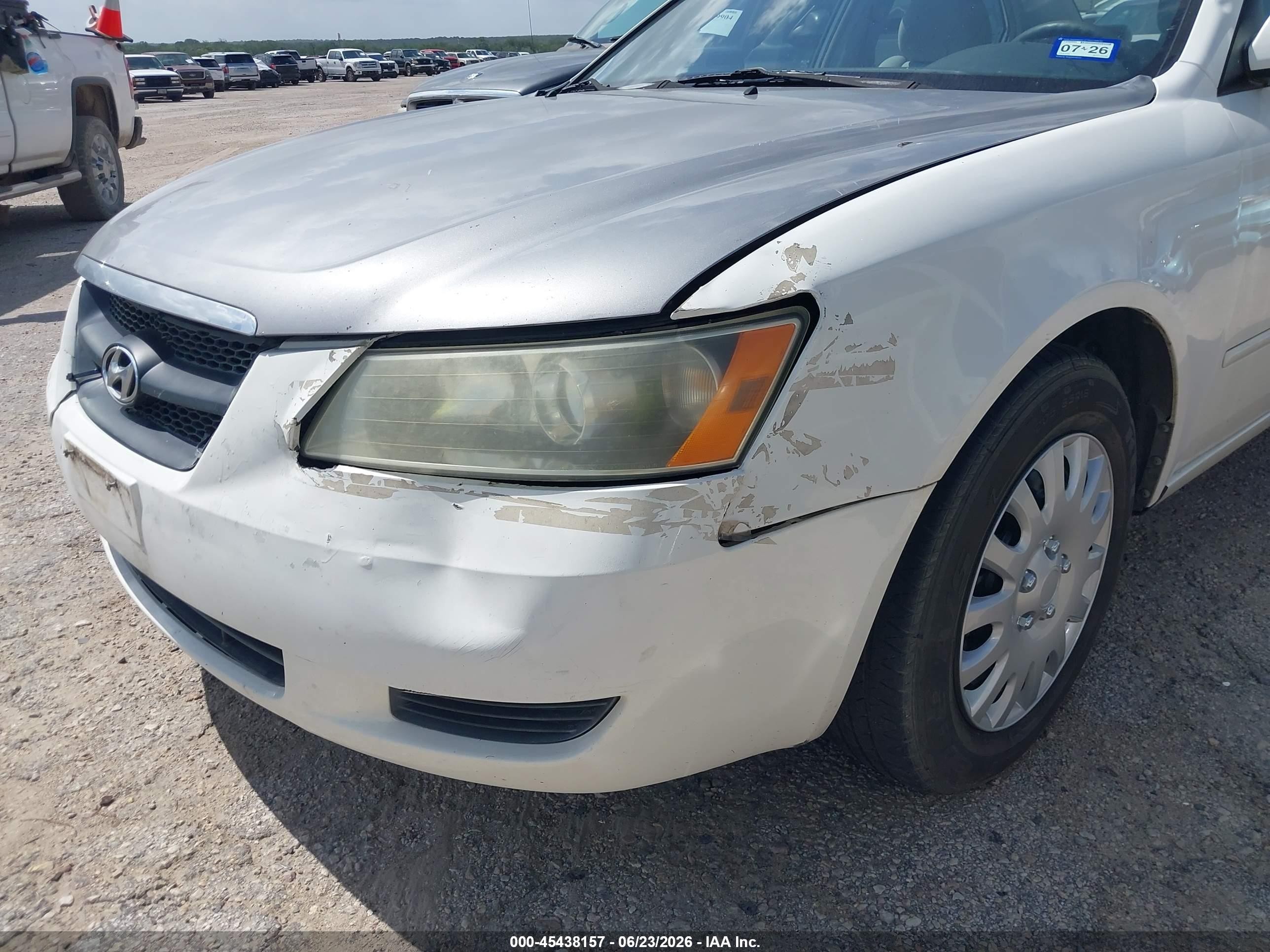 2008 Hyundai Sonata Gls White vin: 5NPET46C98H312239