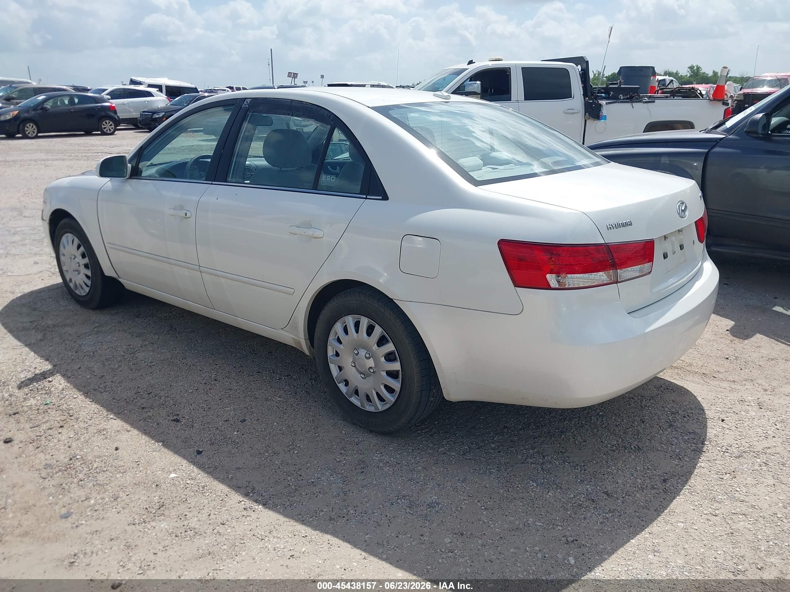 2008 Hyundai Sonata Gls White vin: 5NPET46C98H312239