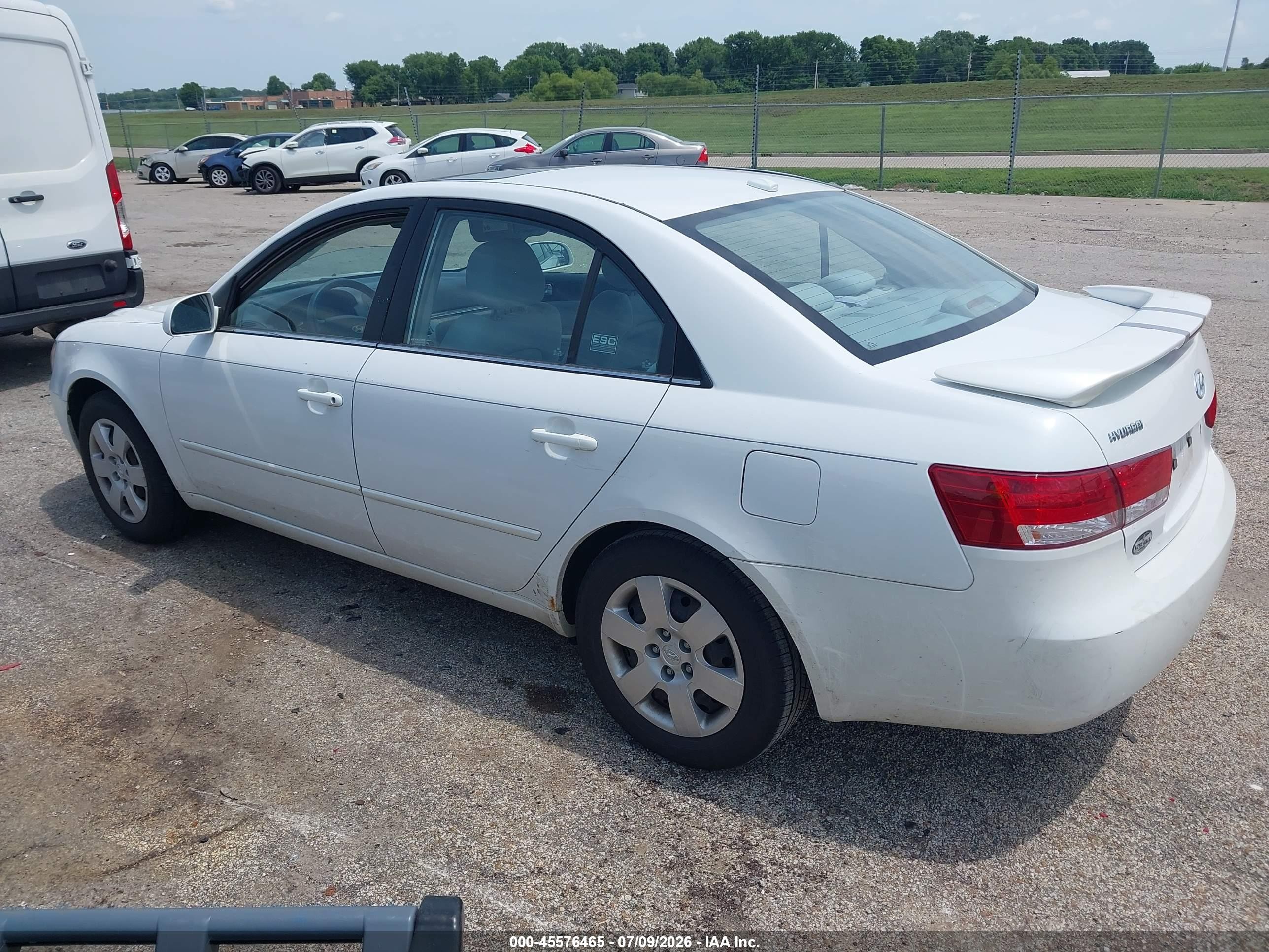 2008 Hyundai Sonata Gls White vin: 5NPET46C98H383800