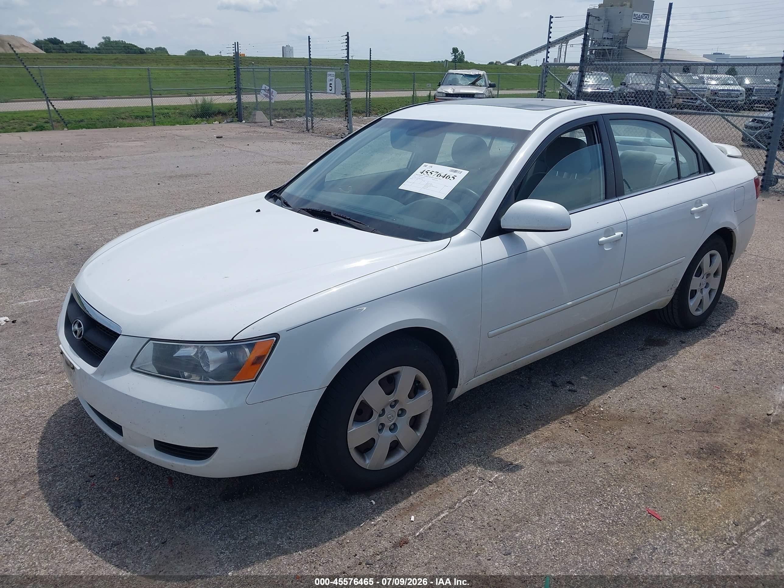 2008 Hyundai Sonata Gls White vin: 5NPET46C98H383800