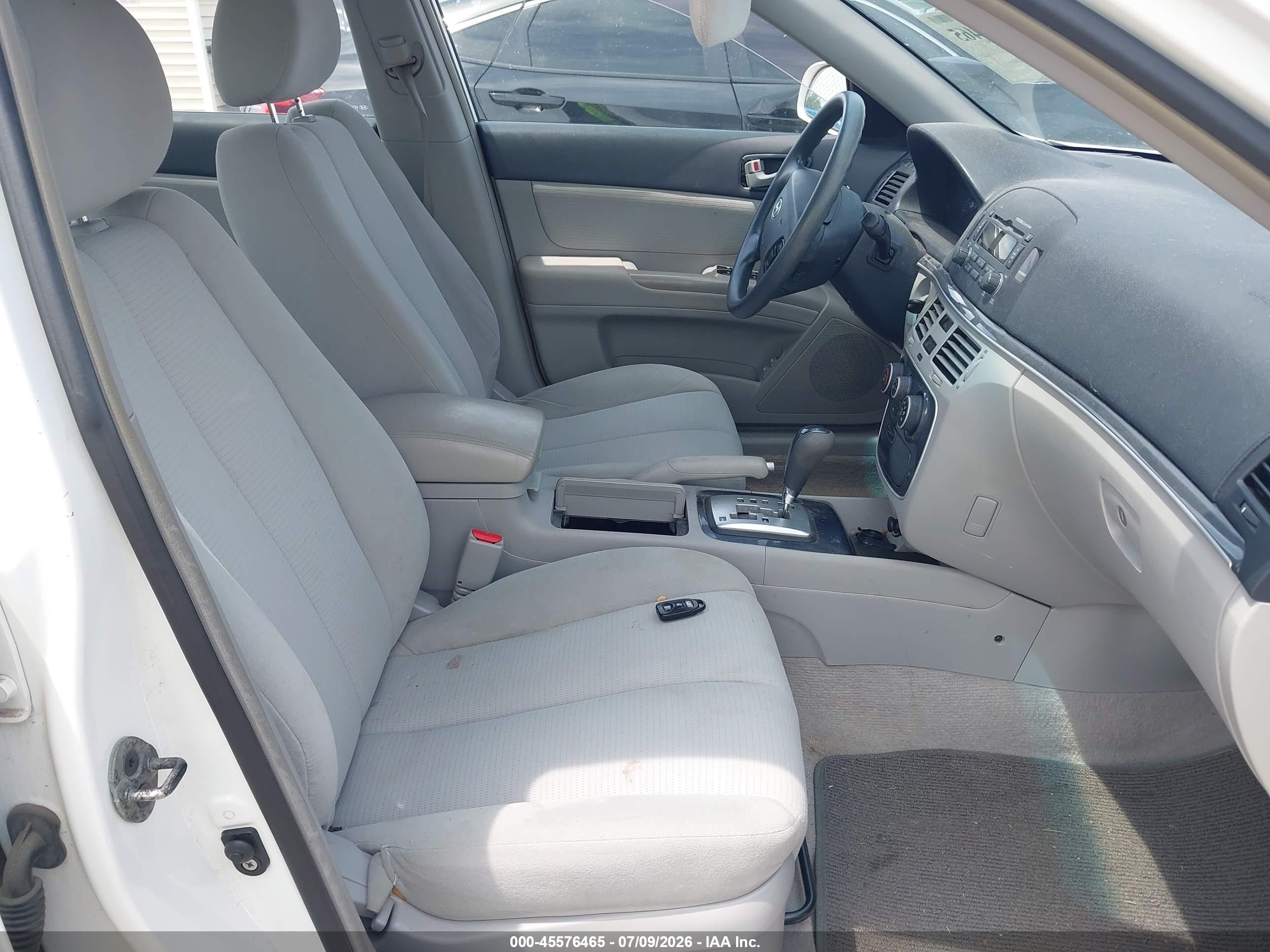 2008 Hyundai Sonata Gls White vin: 5NPET46C98H383800