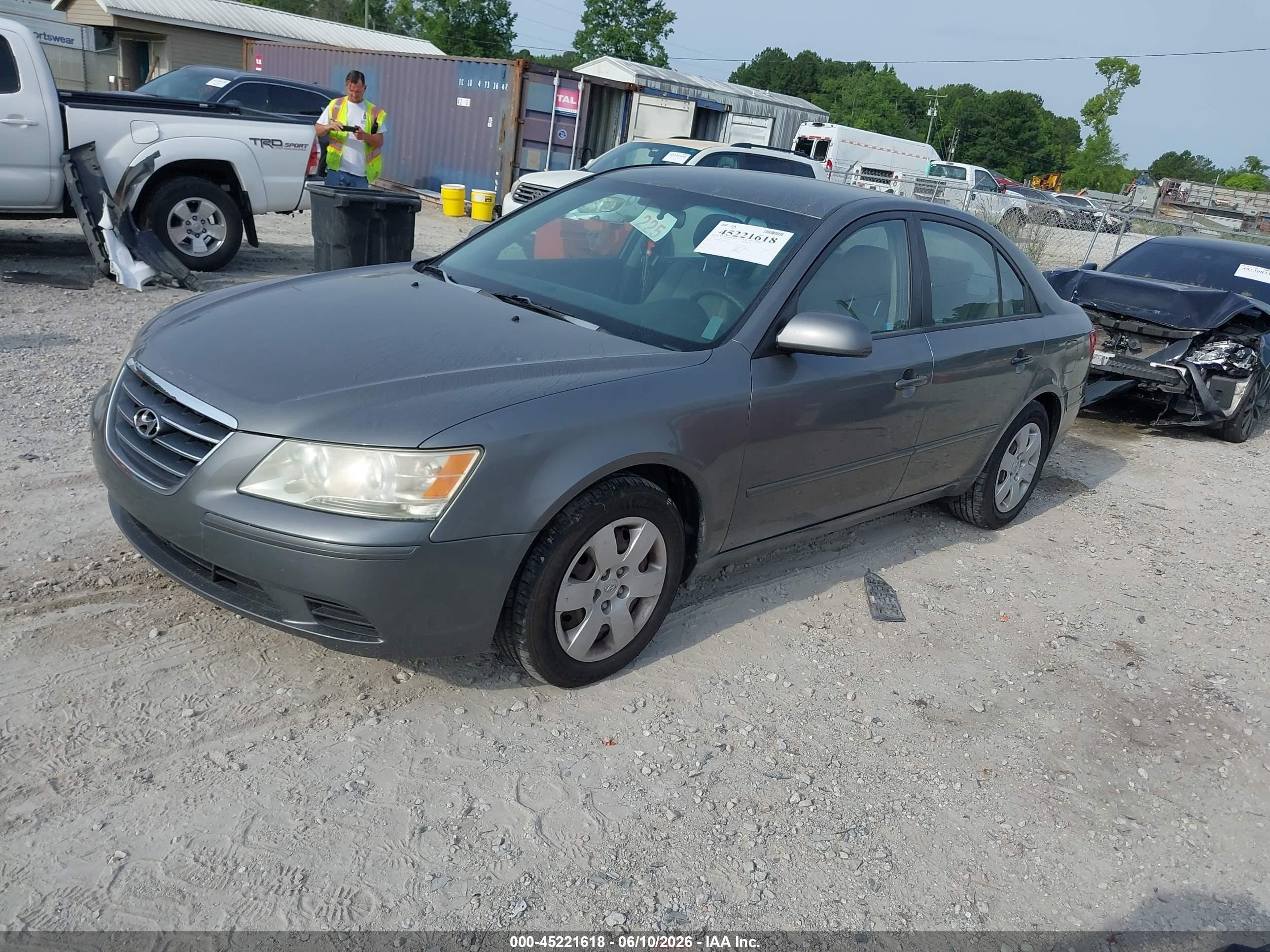 2009 Hyundai Sonata Gls Серый vin: 5NPET46C99H467102