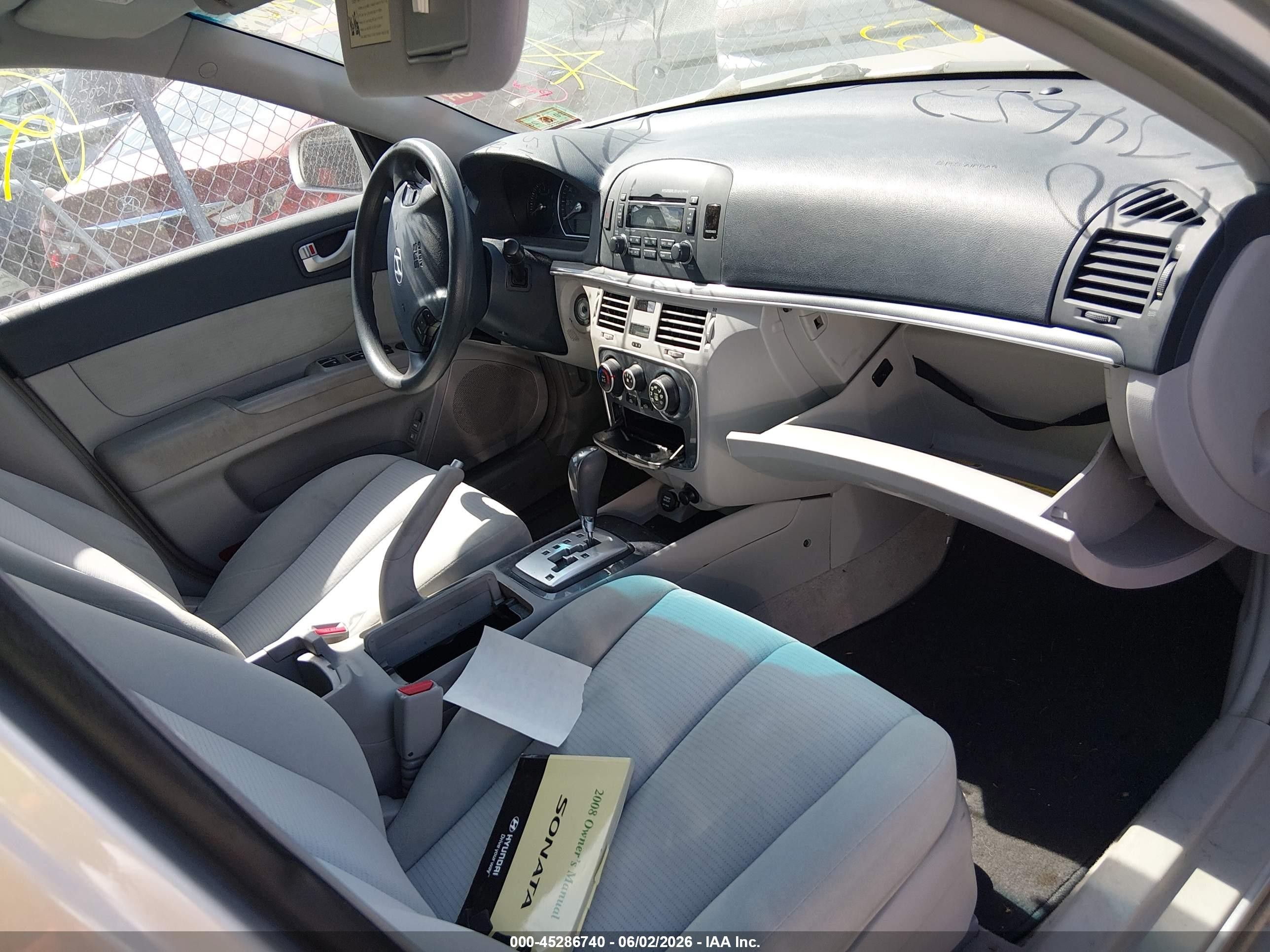 2008 Hyundai Sonata Gls Silver vin: 5NPET46CX8H354242