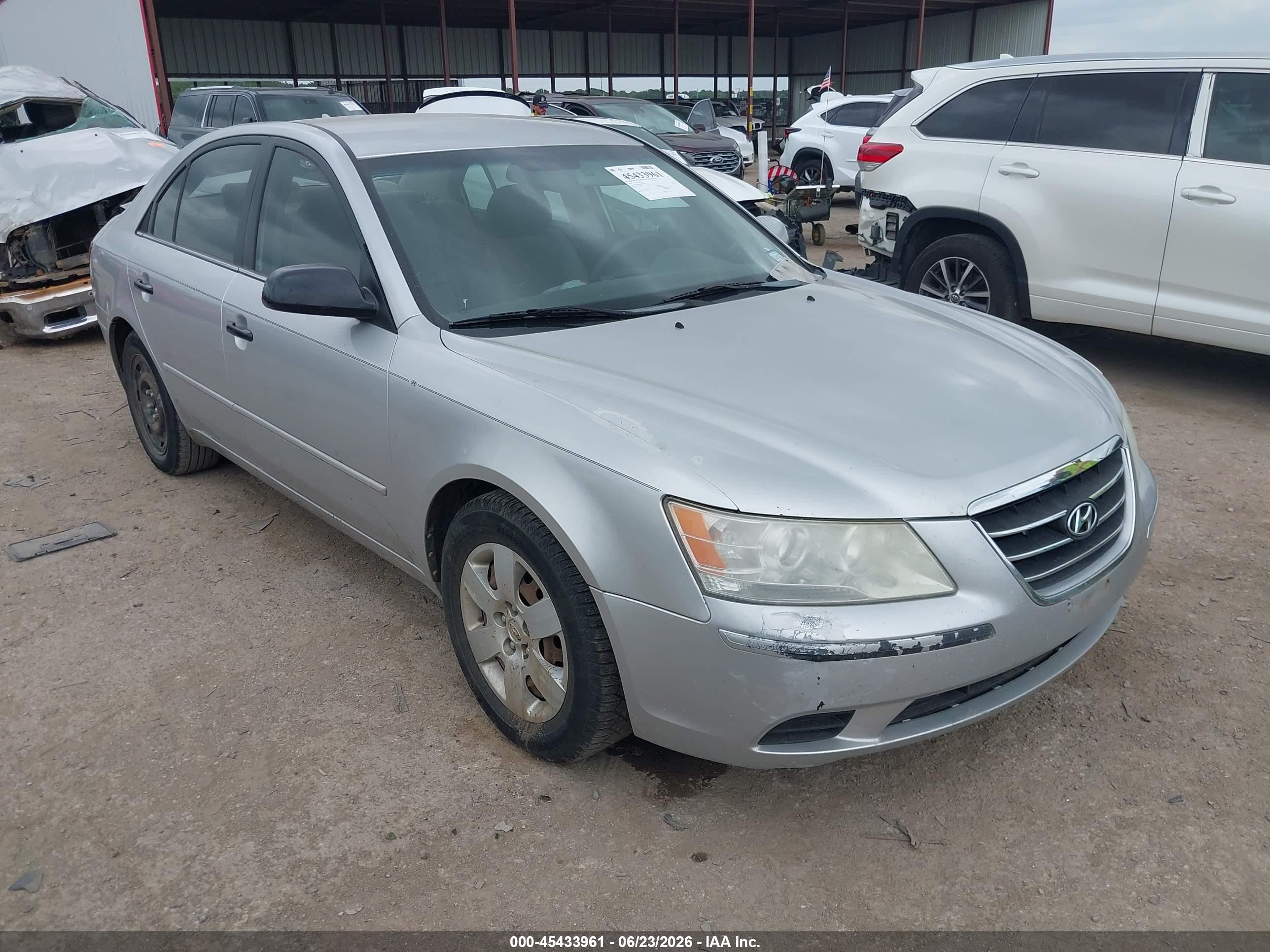 2009 Hyundai Sonata Gls Silver vin: 5NPET46CX9H433640