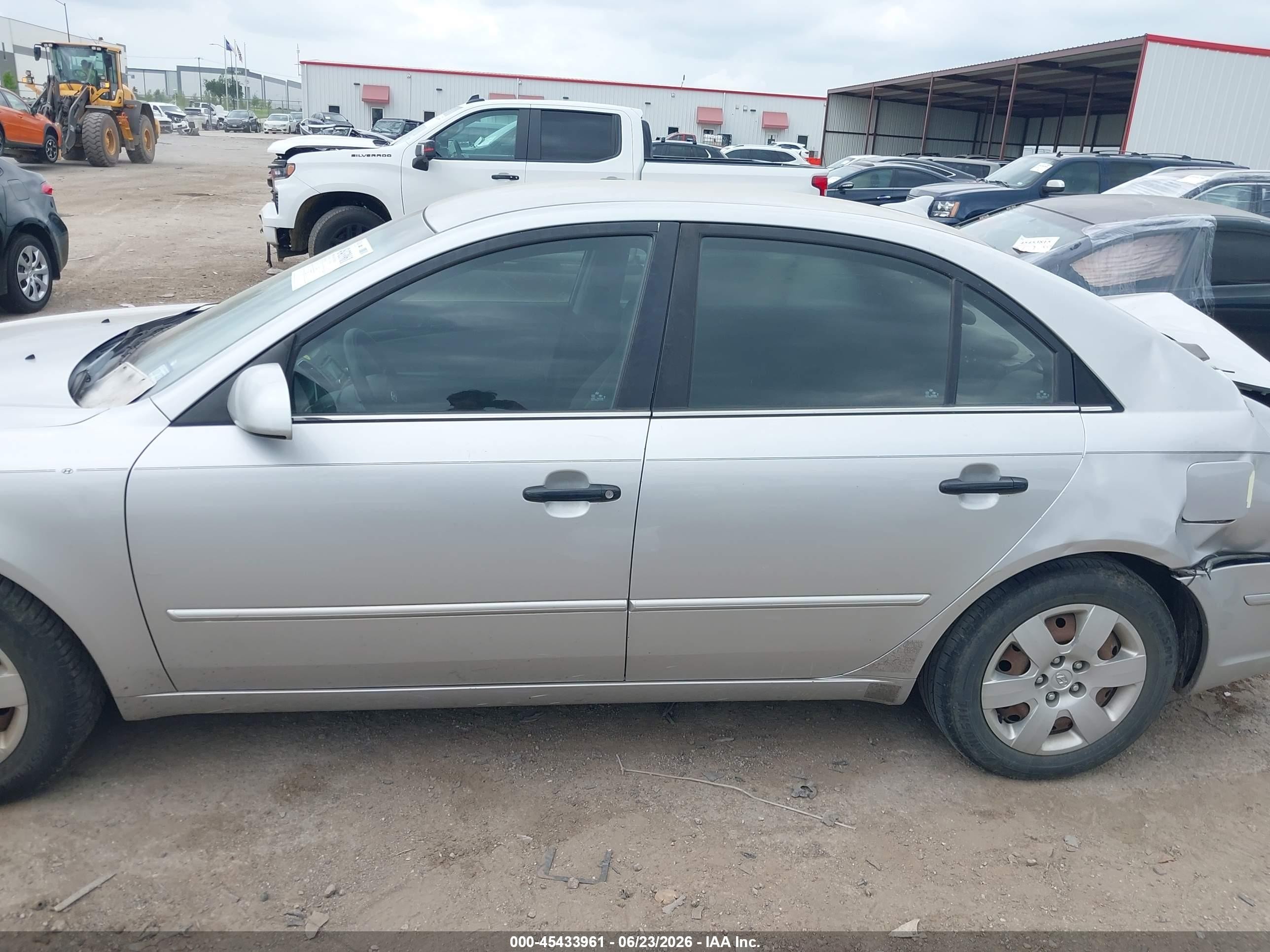 2009 Hyundai Sonata Gls Silver vin: 5NPET46CX9H433640