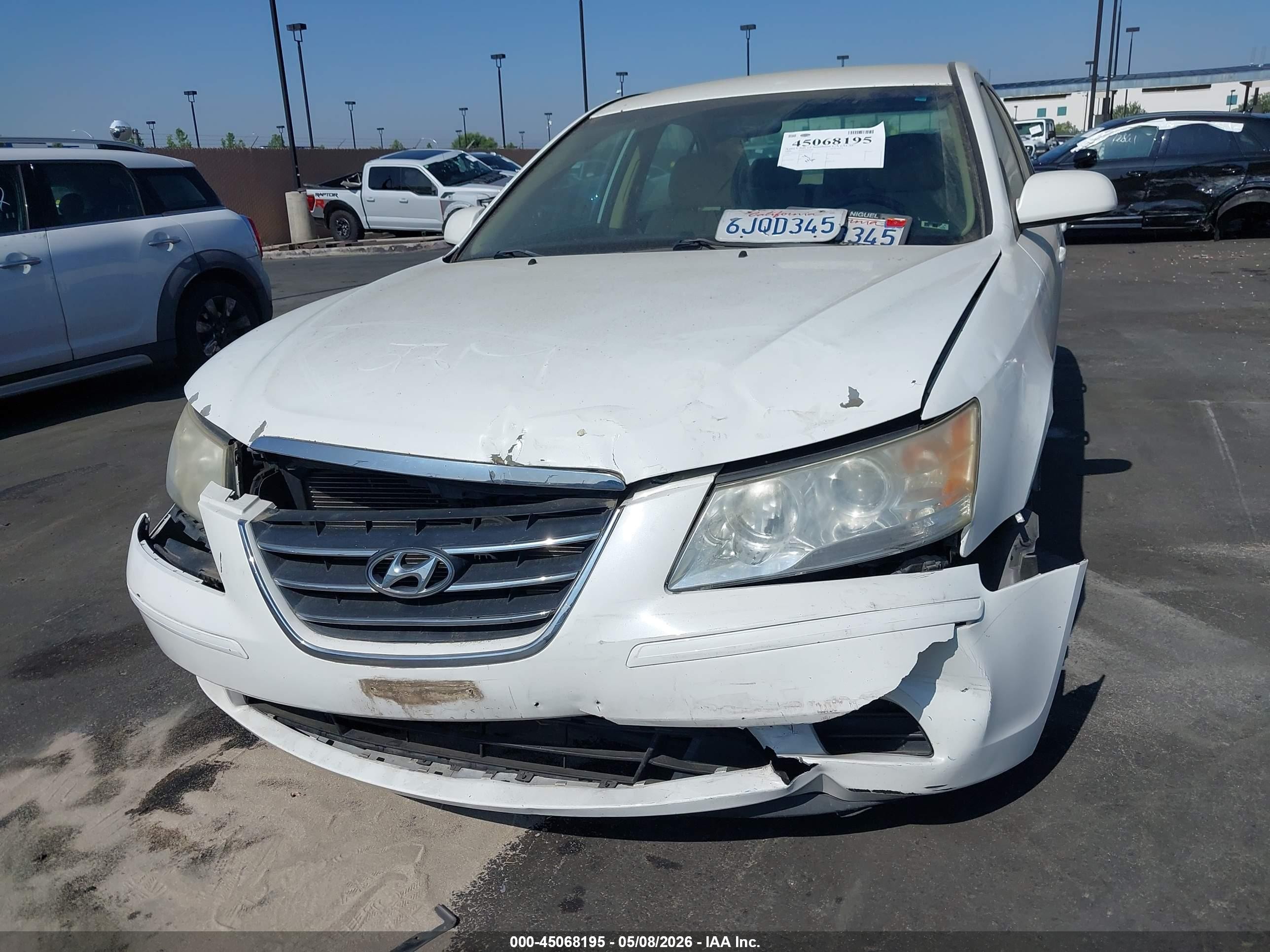 2009 Hyundai Sonata Gls V6 White vin: 5NPET46F19H467279