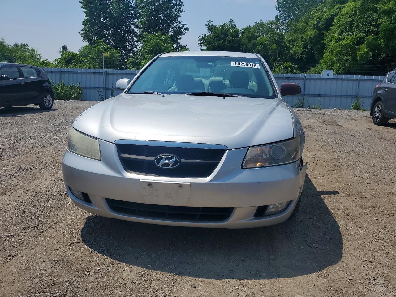 2008 Hyundai Sonata Gls Silver vin: 5NPET46F28H318443