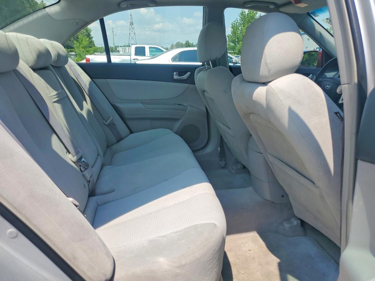 2008 Hyundai Sonata Gls Silver vin: 5NPET46F28H318443