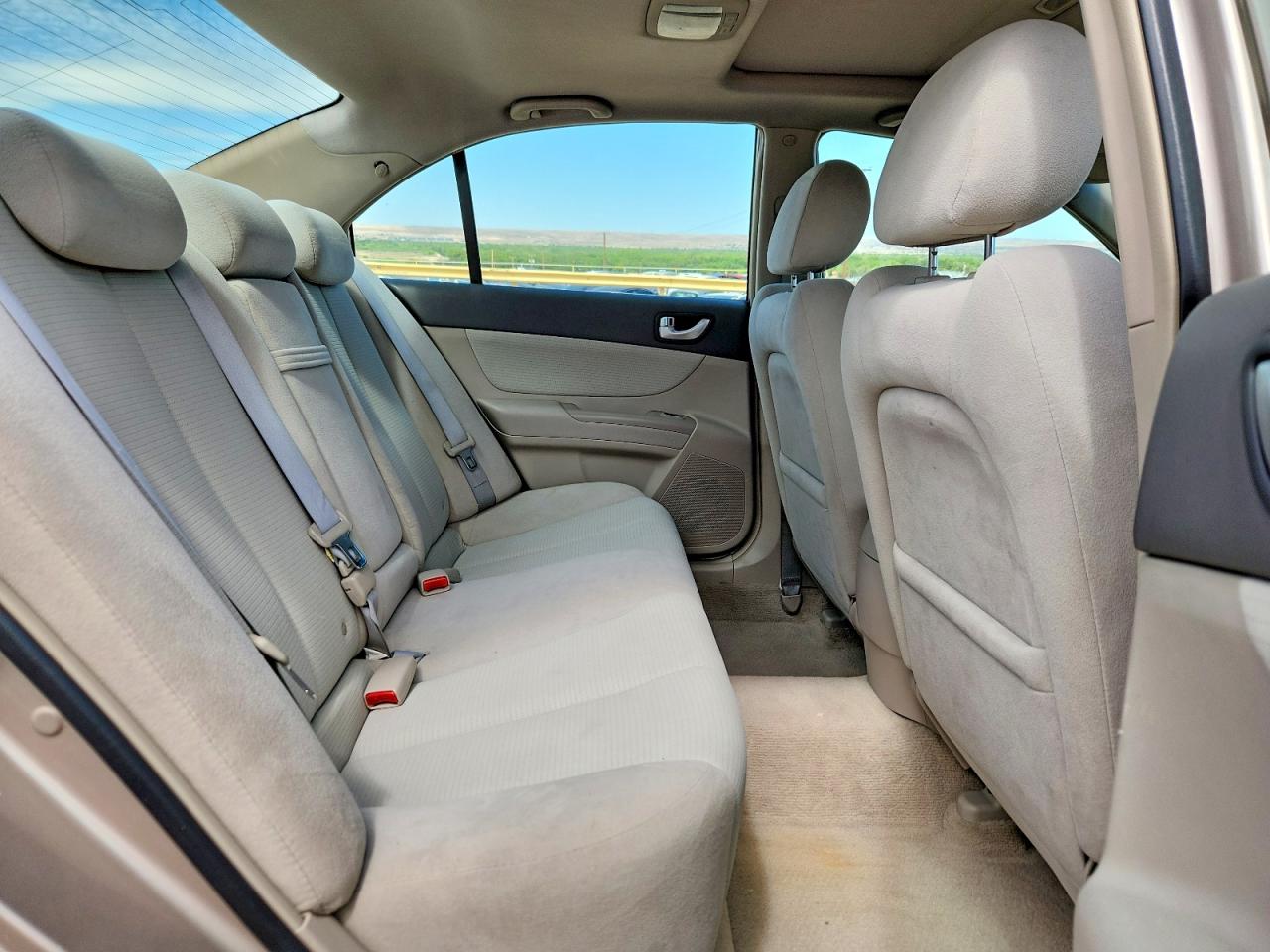 2008 Hyundai Sonata Gls Gold vin: 5NPET46F28H374012