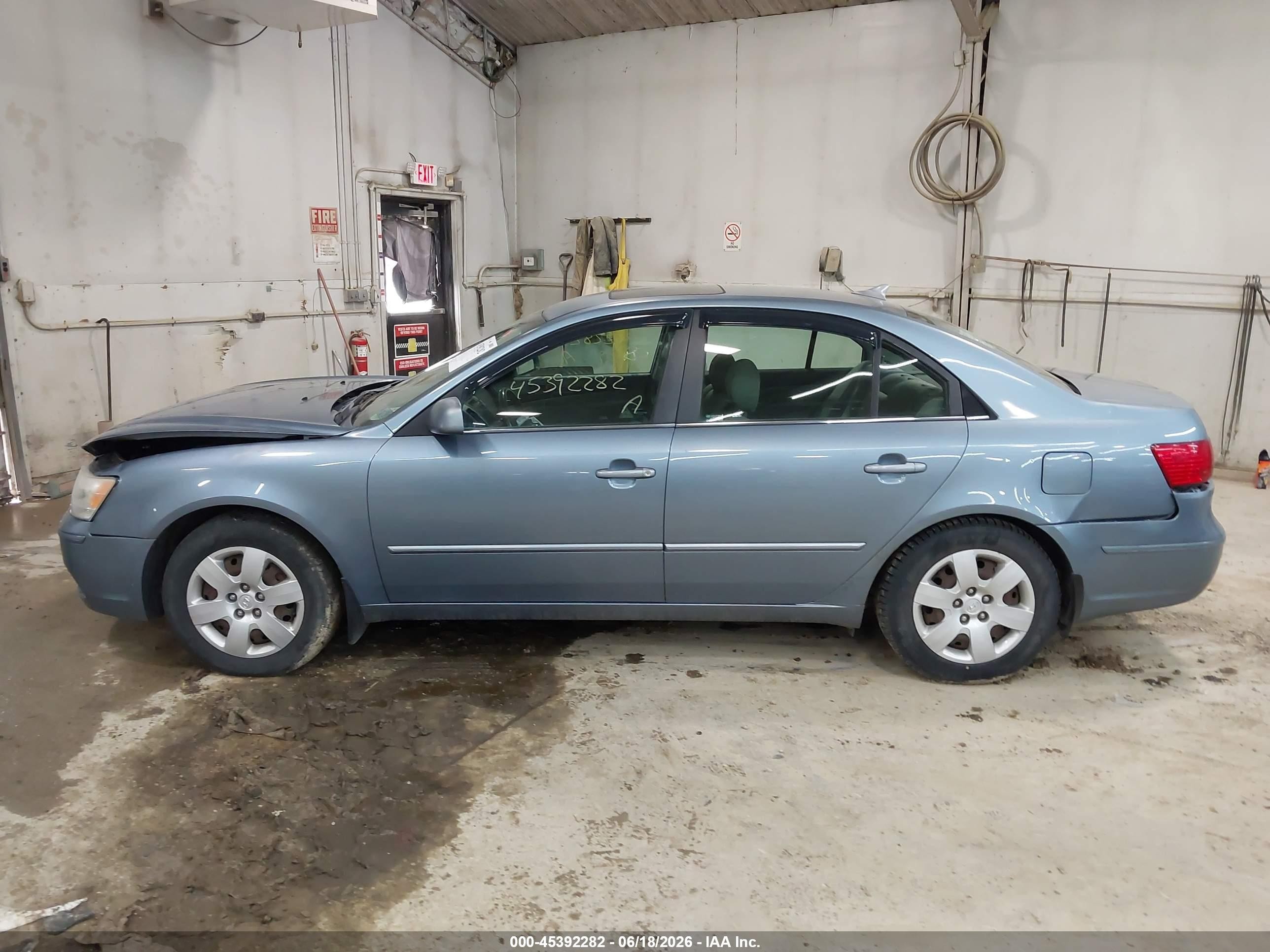 2009 Hyundai Sonata Gls V6 Light Blue vin: 5NPET46F29H456467