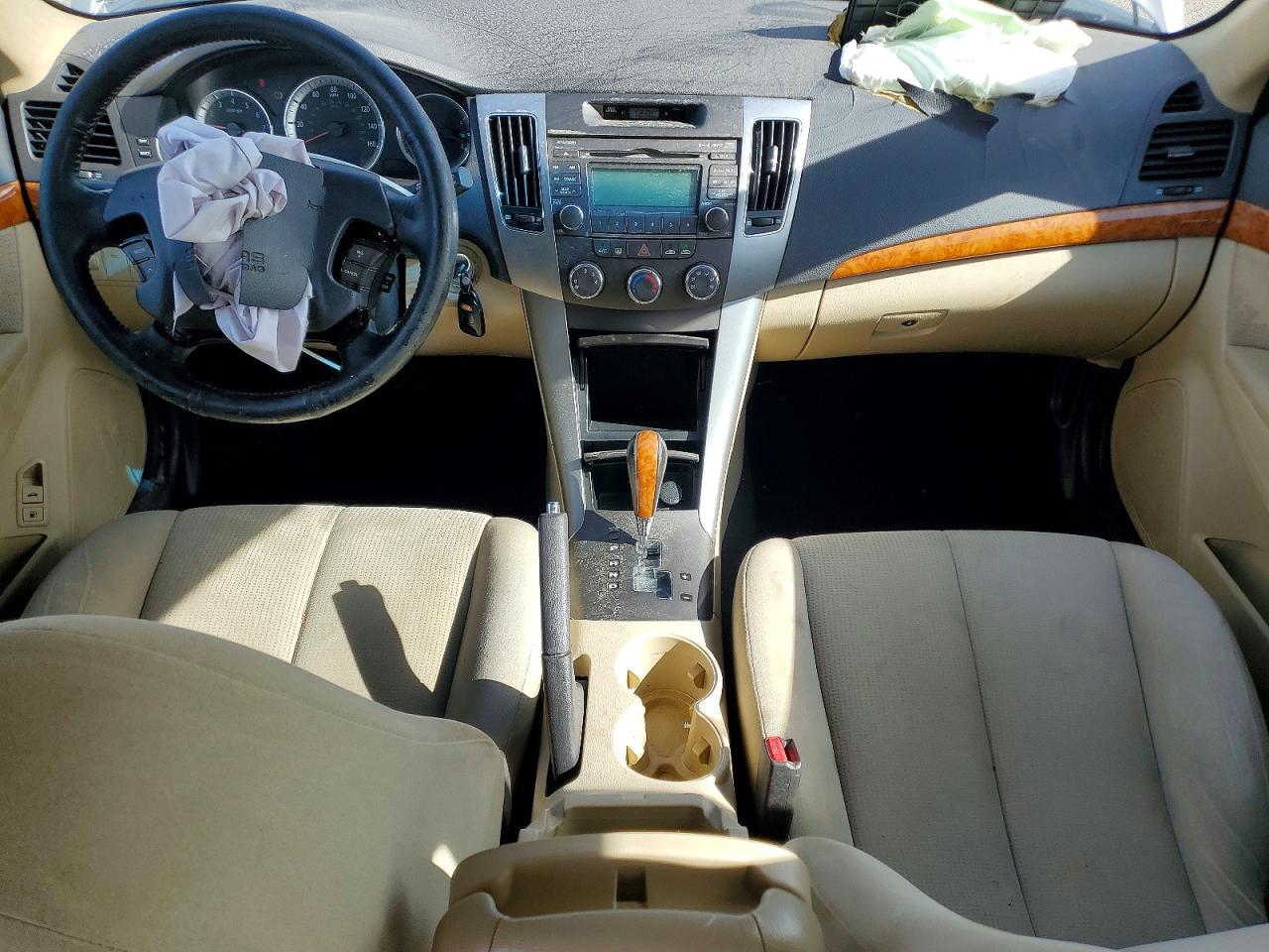 2009 Hyundai Sonata Gold vin: 5NPET46F59H419378