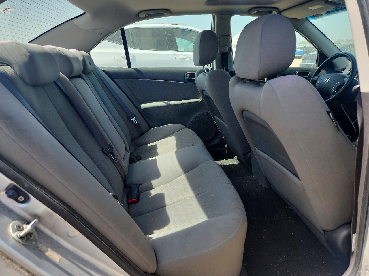2009 Hyundai Sonata Gls Silver vin: 5NPET46F79H456755