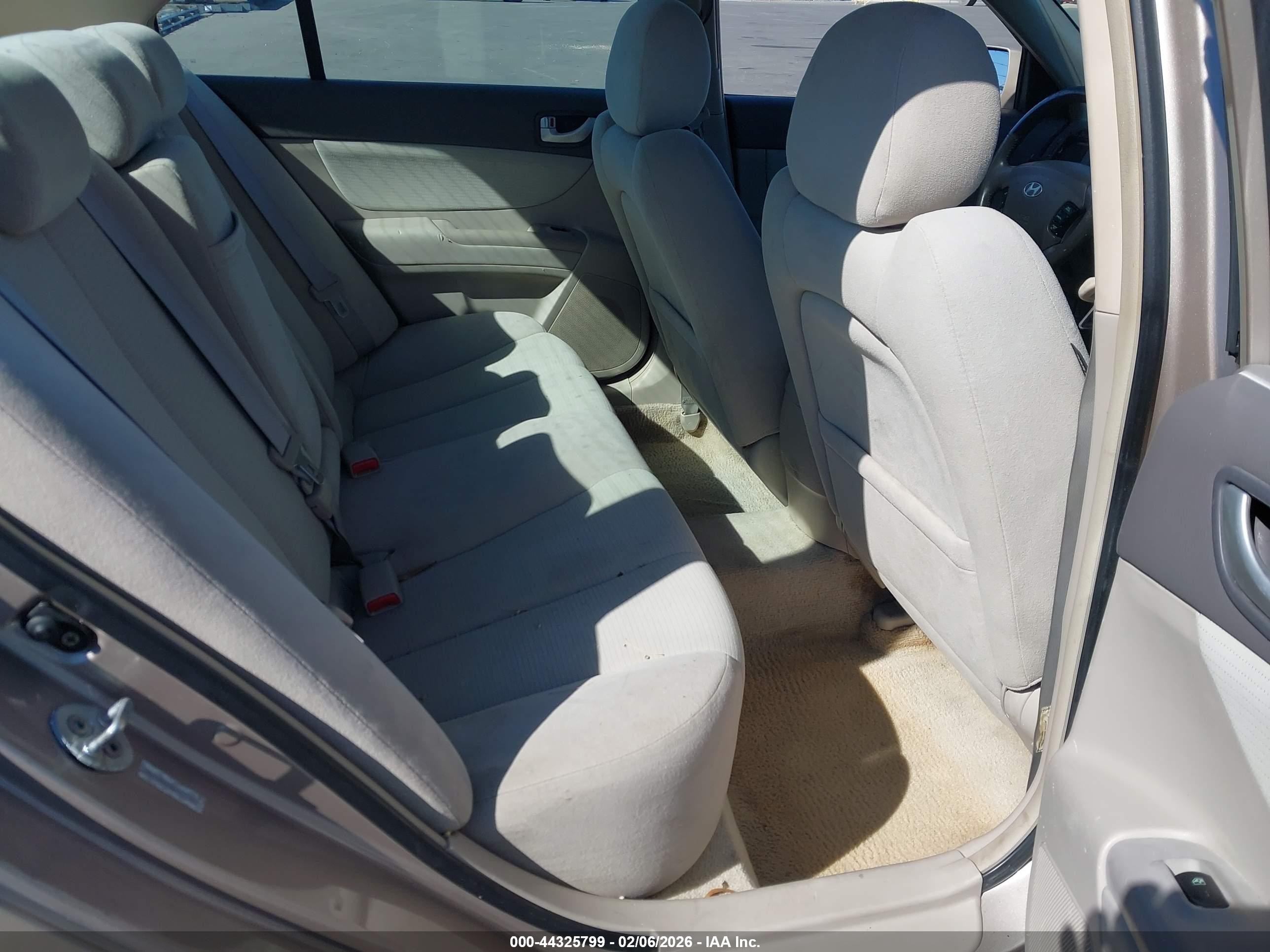 2008 Hyundai Sonata Gls V6 Beige vin: 5NPET46F88H391705