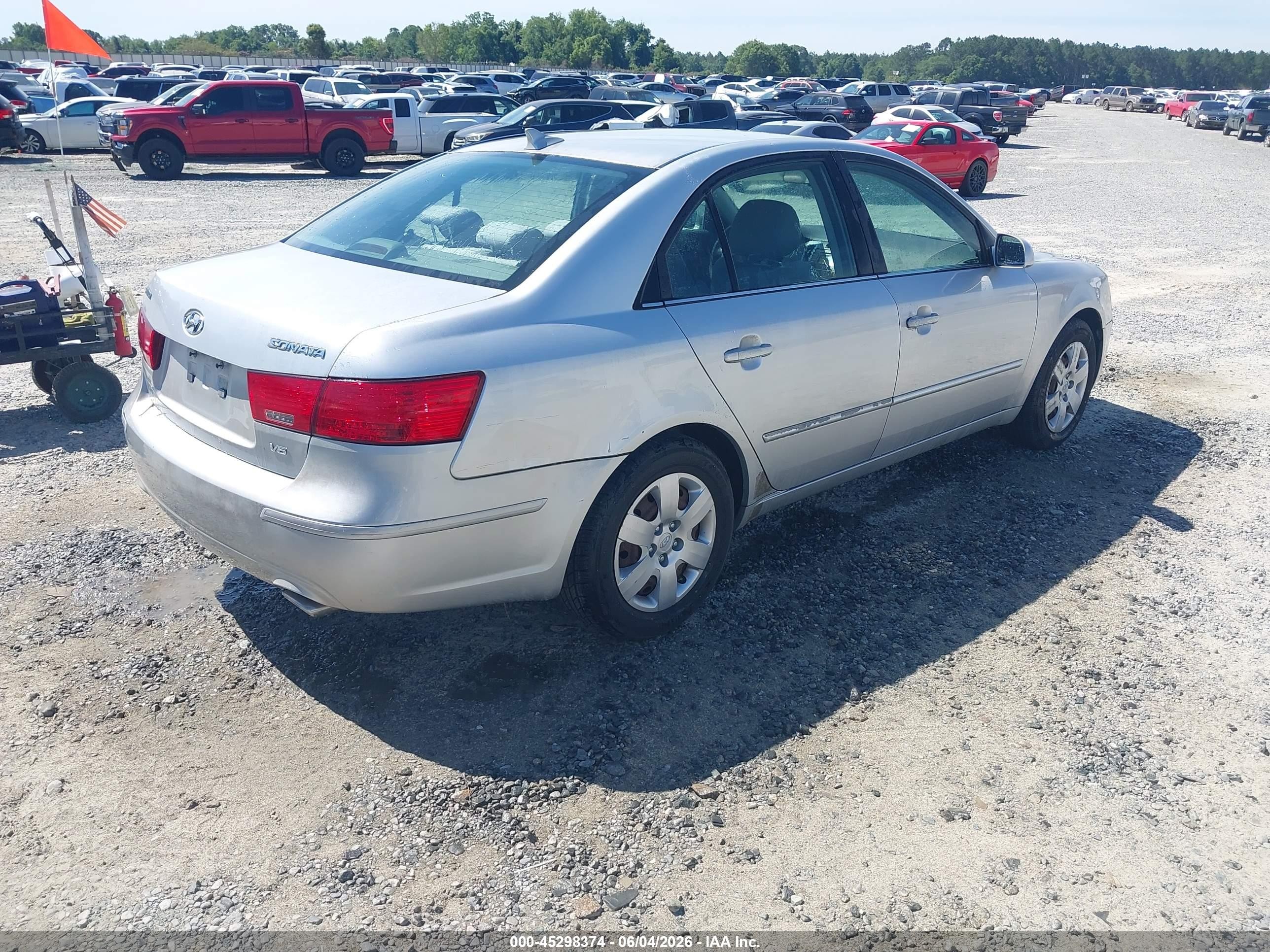 2009 Hyundai Sonata Gls V6 Silver vin: 5NPET46F89H411212