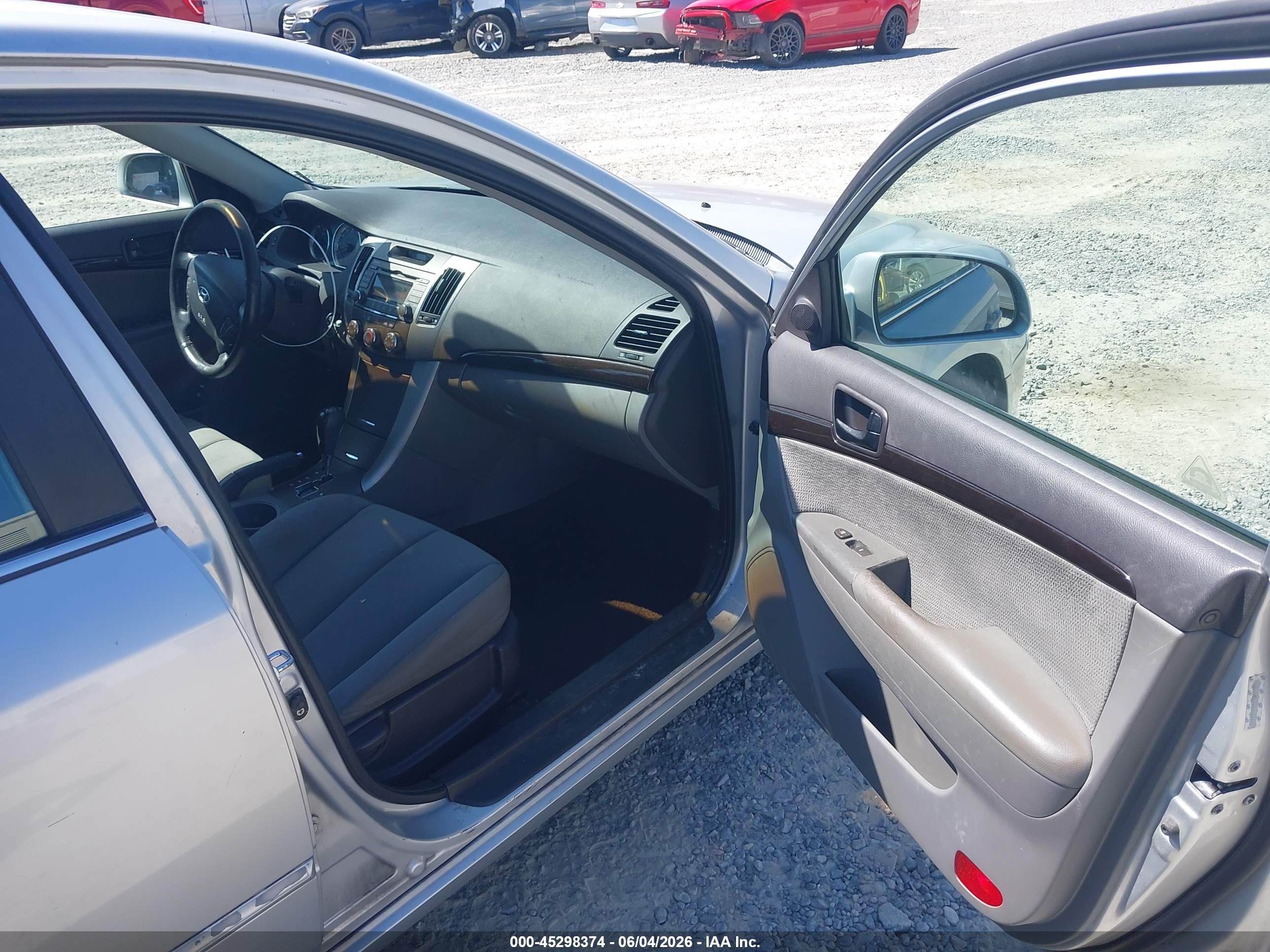 2009 Hyundai Sonata Gls V6 Silver vin: 5NPET46F89H411212