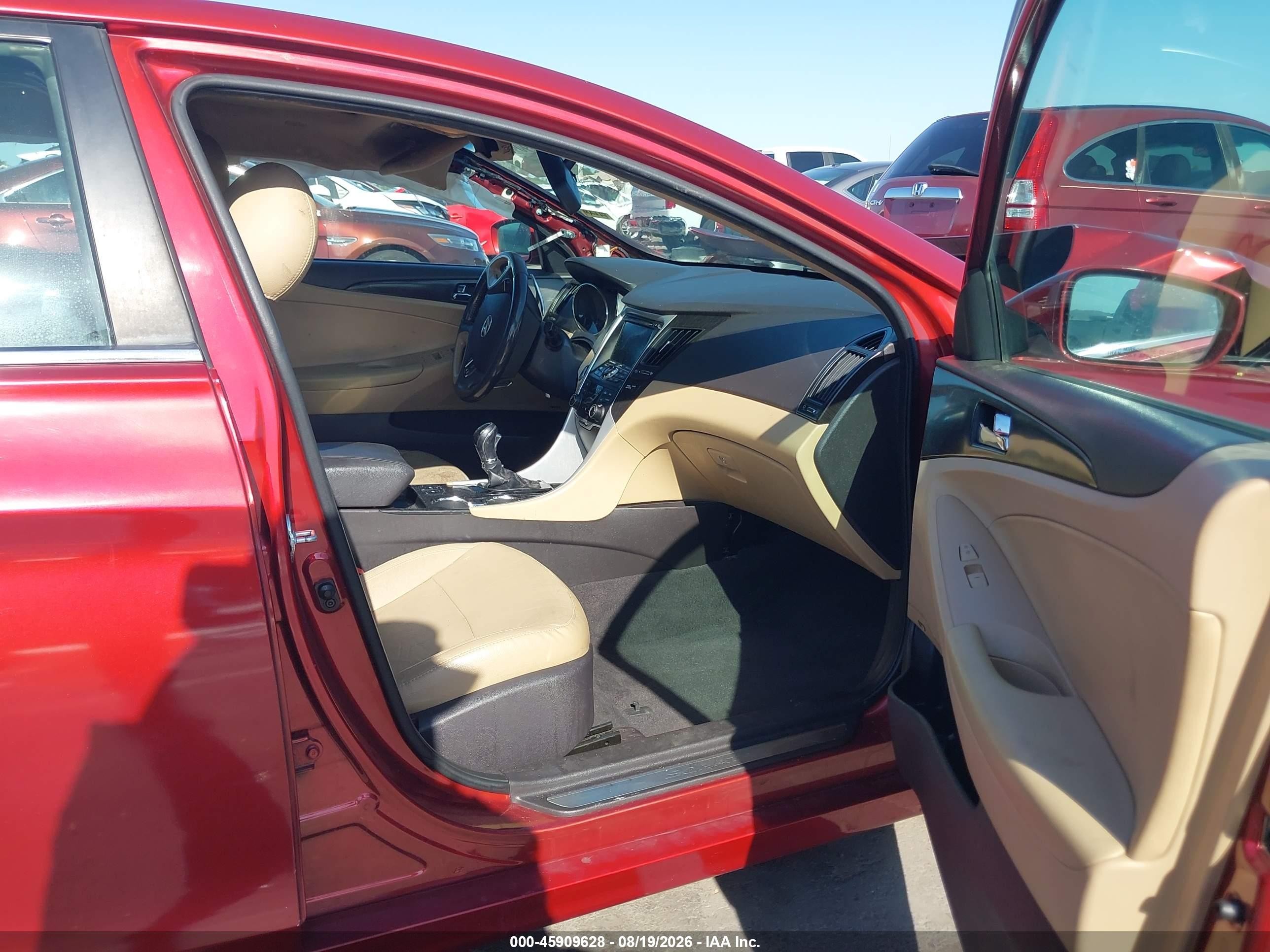 2012 Hyundai Sonata   Maroon vin: 5NPET4AB9CH502050