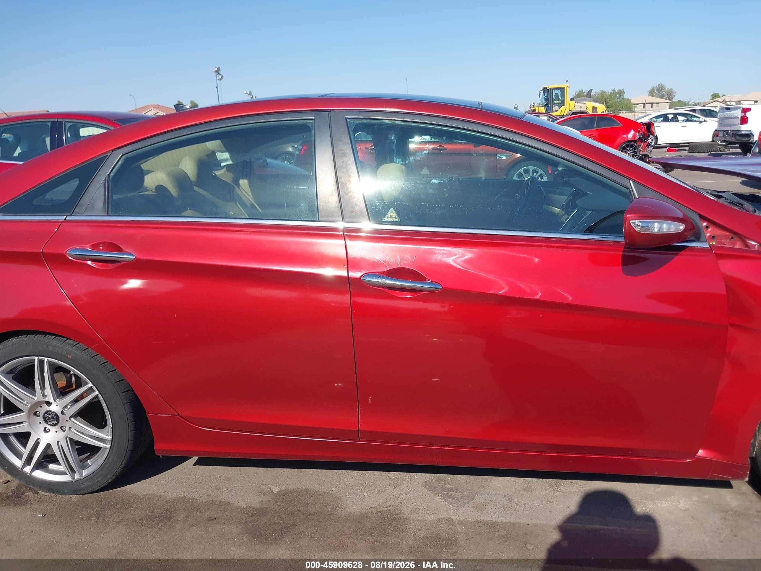 2012 Hyundai Sonata   Maroon vin: 5NPET4AB9CH502050