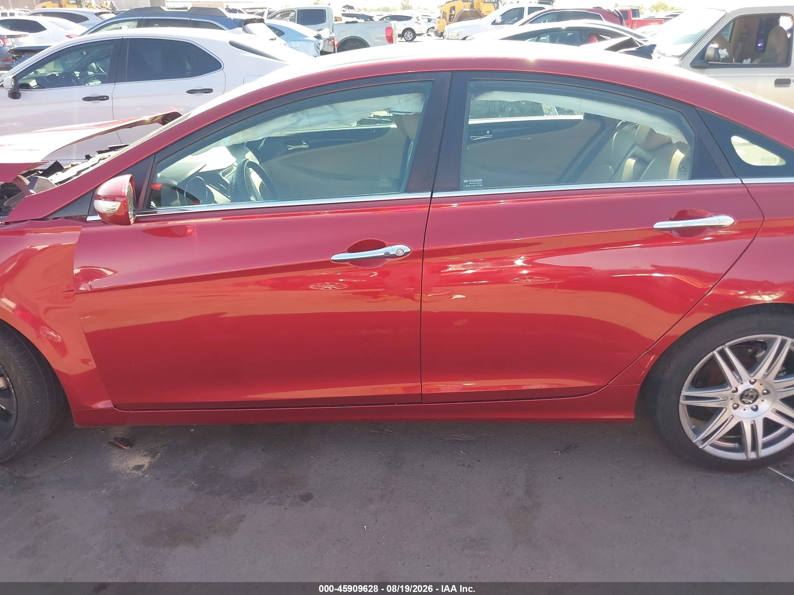 2012 Hyundai Sonata   Maroon vin: 5NPET4AB9CH502050